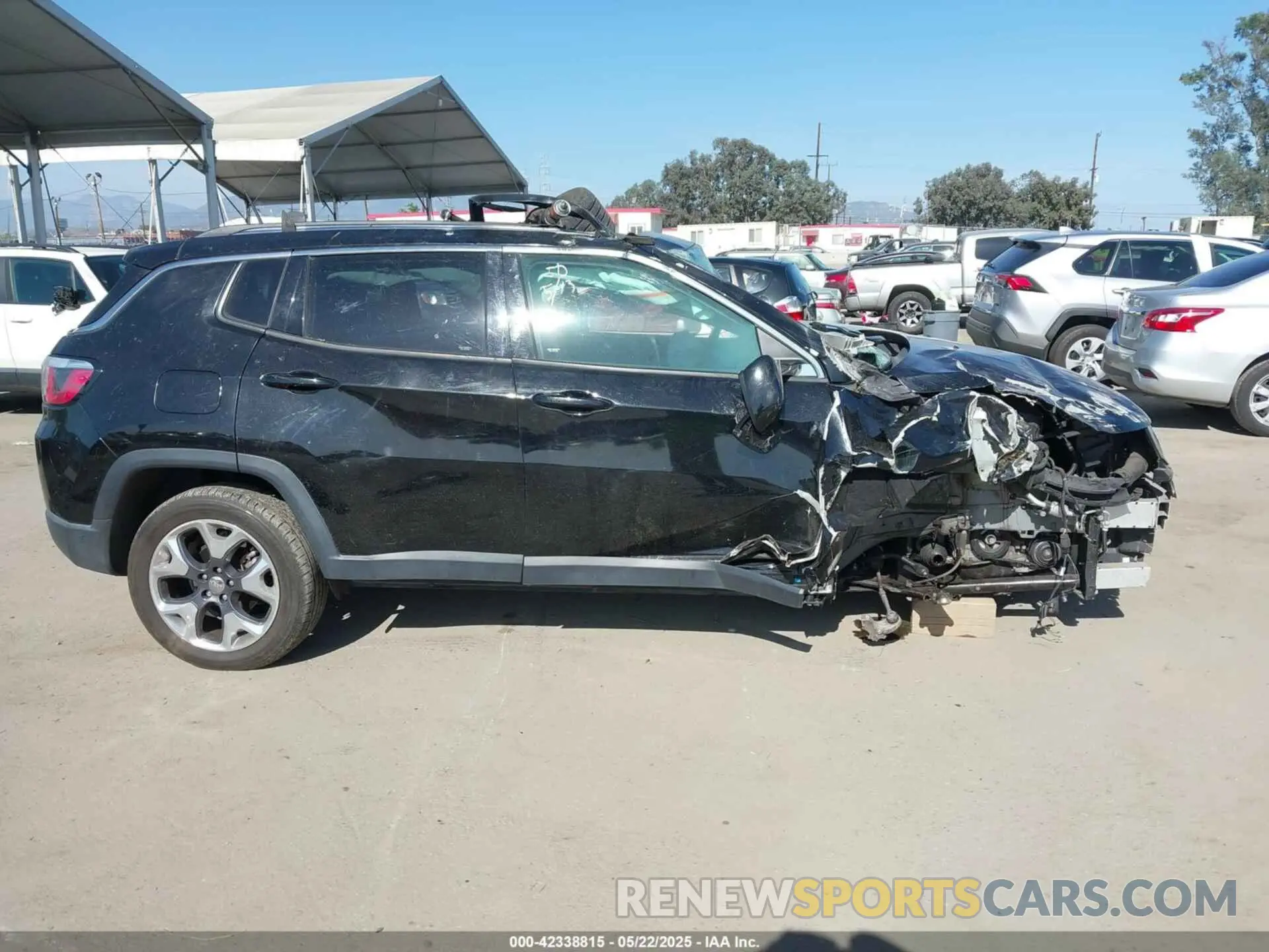 14 fotografías del automóvil dañado 3C4NJDCB6KT653901 JEEP COMPASS 2019
