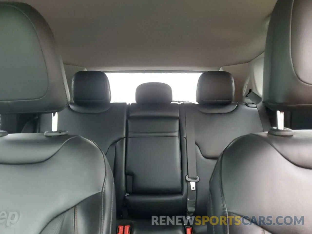 10 fotografías del automóvil dañado 3C4NJDCB6KT653963 JEEP COMPASS 2019