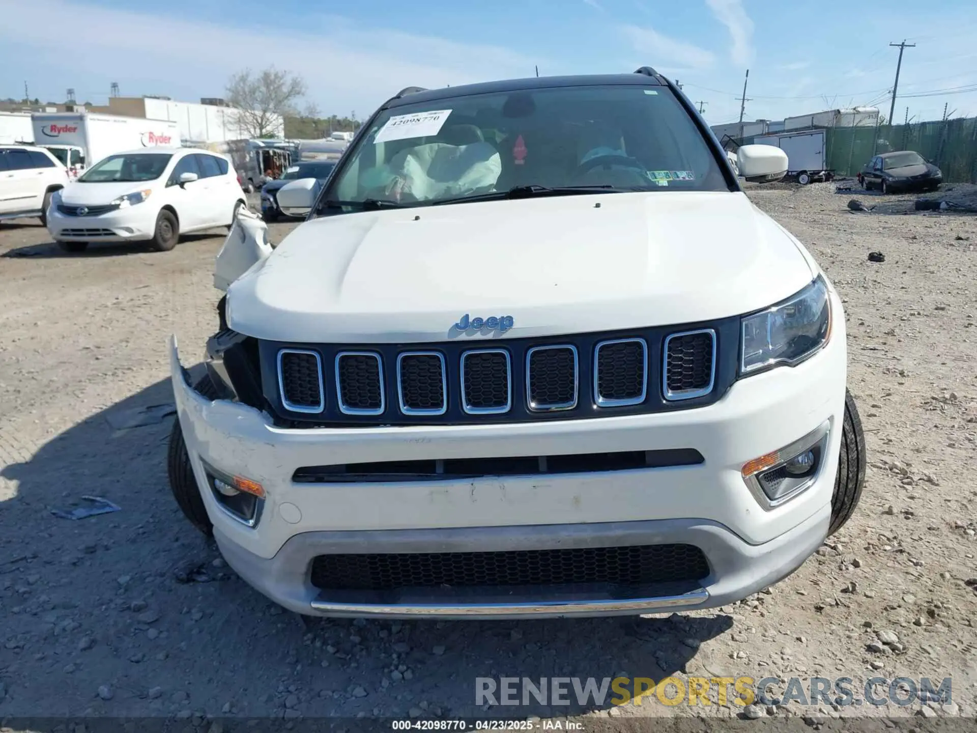 11 fotografías del automóvil dañado 3C4NJDCB6KT740505 JEEP COMPASS 2019