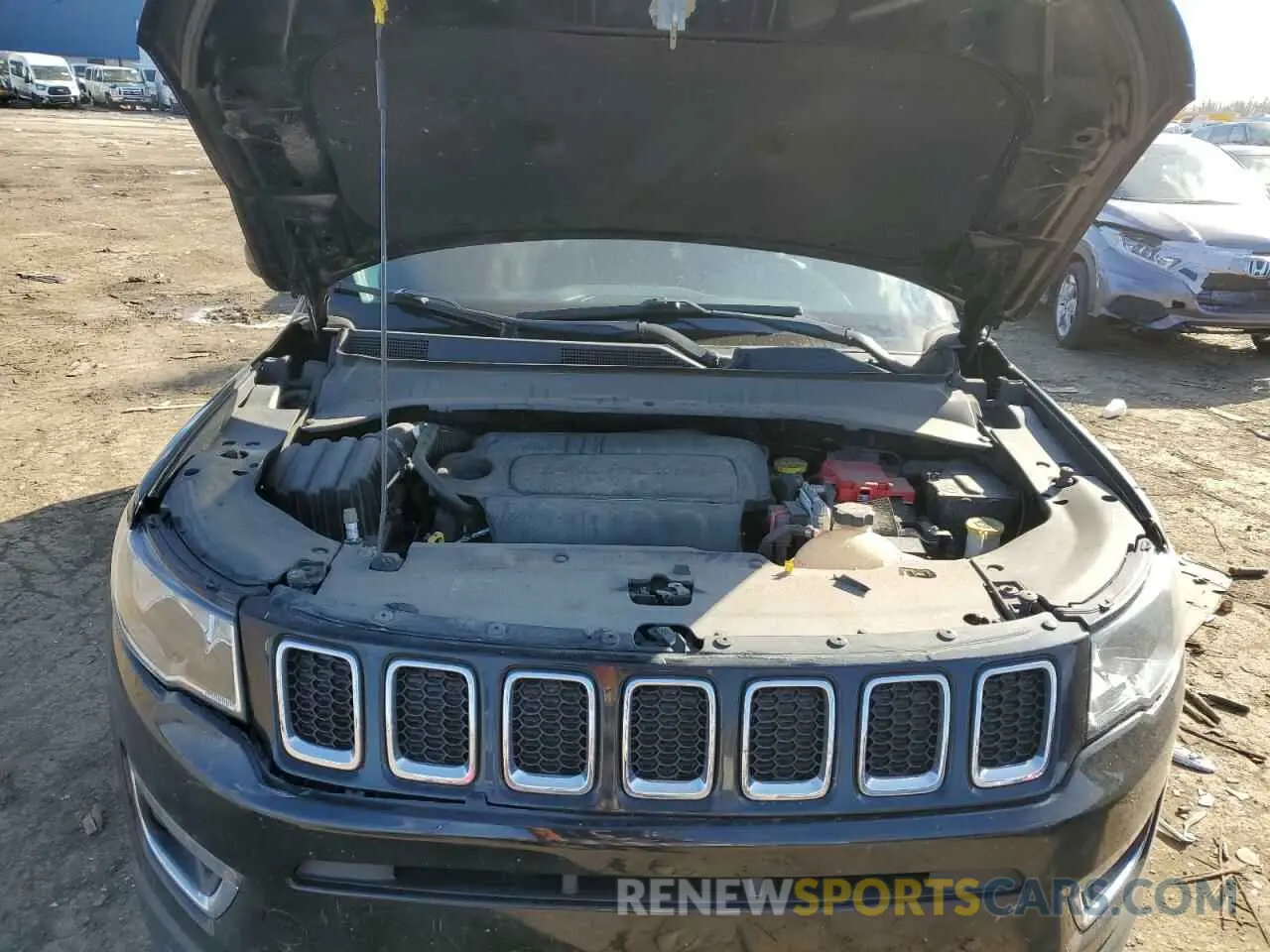 13 fotografías del automóvil dañado 3C4NJDCB6KT742139 JEEP COMPASS 2019