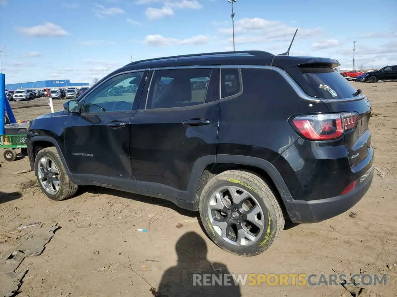 2 fotografías del automóvil dañado 3C4NJDCB6KT742139 JEEP COMPASS 2019