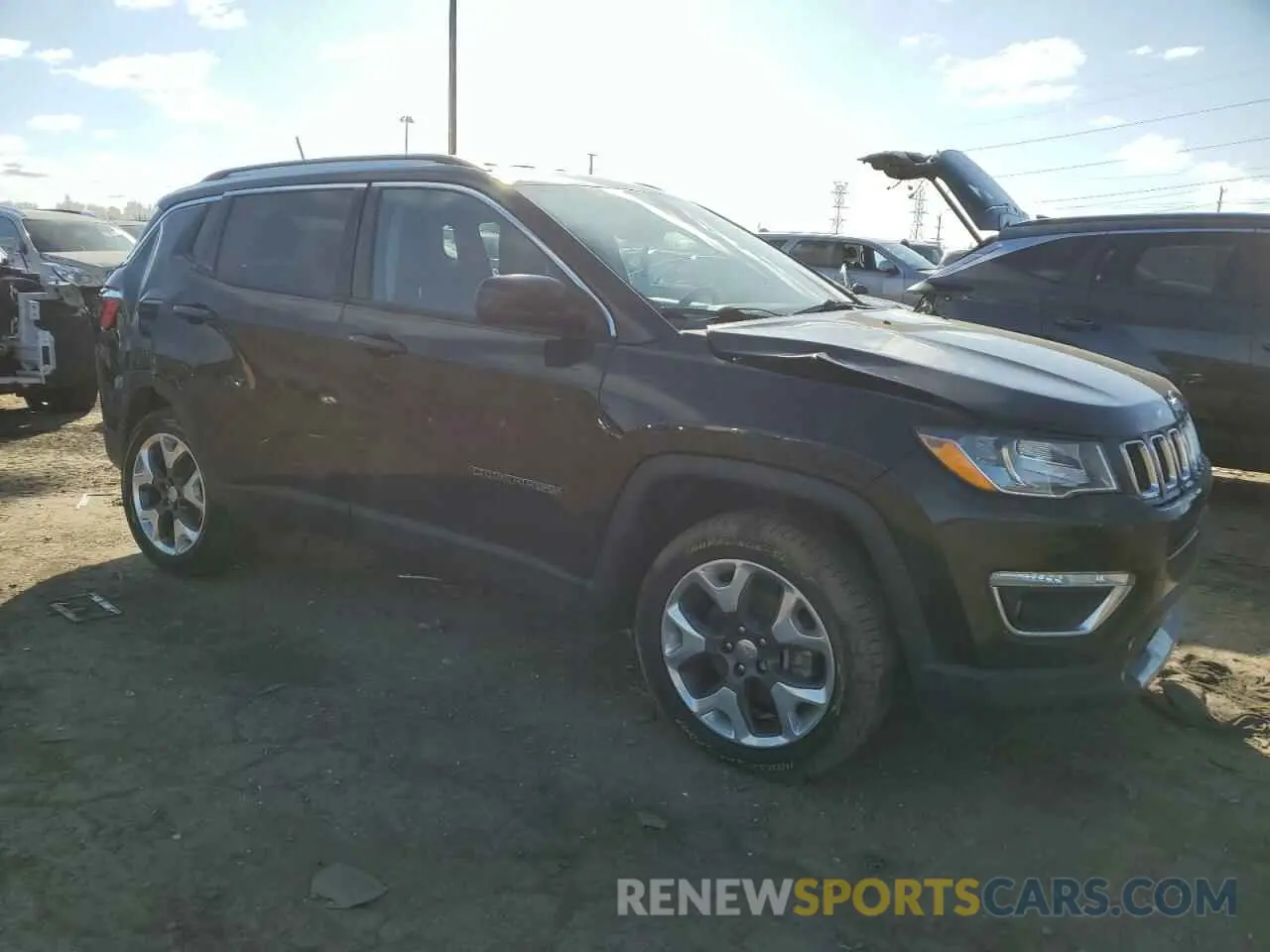 4 fotografías del automóvil dañado 3C4NJDCB6KT742139 JEEP COMPASS 2019