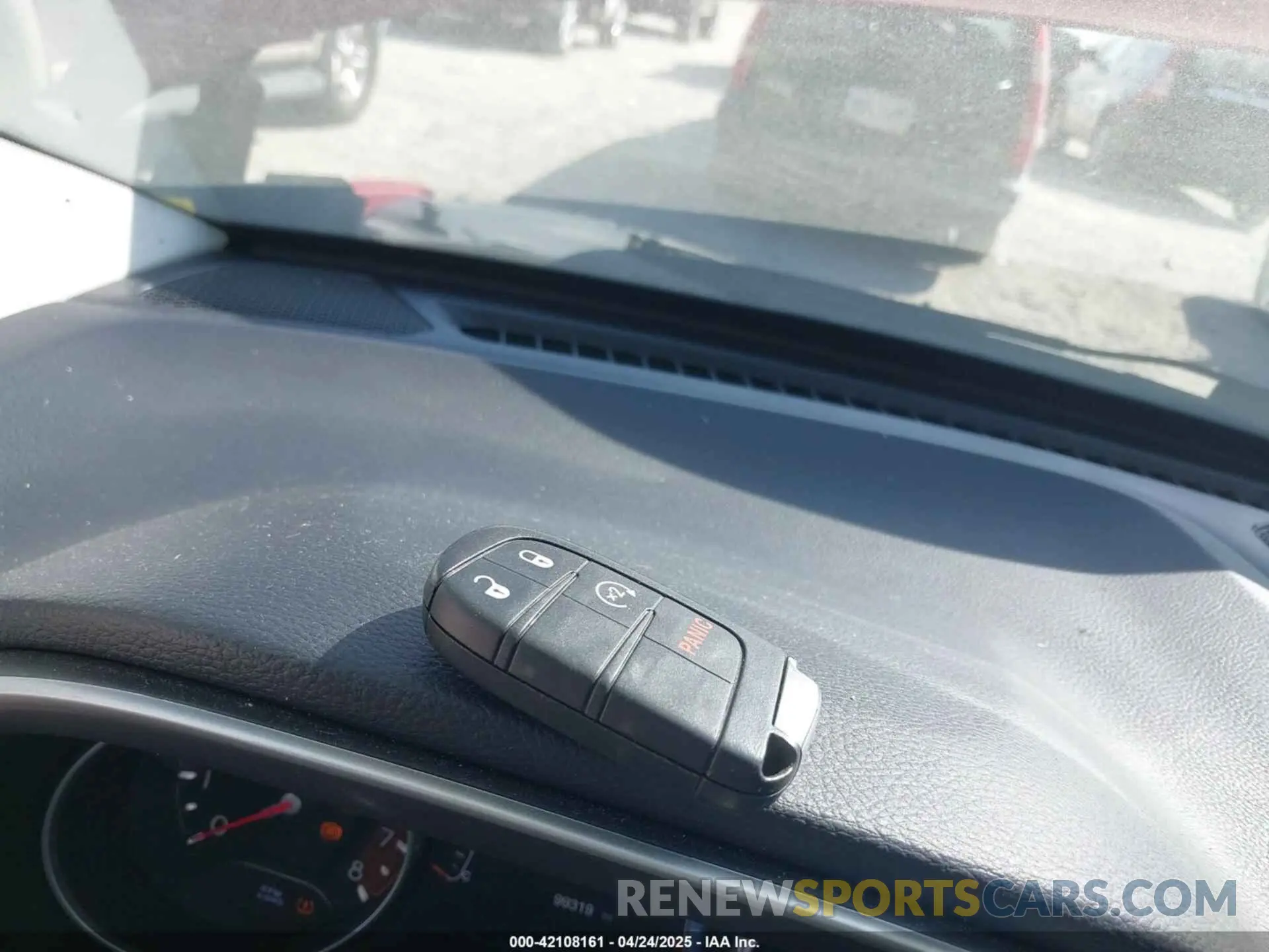 11 fotografías del automóvil dañado 3C4NJDCB7KT596110 JEEP COMPASS 2019