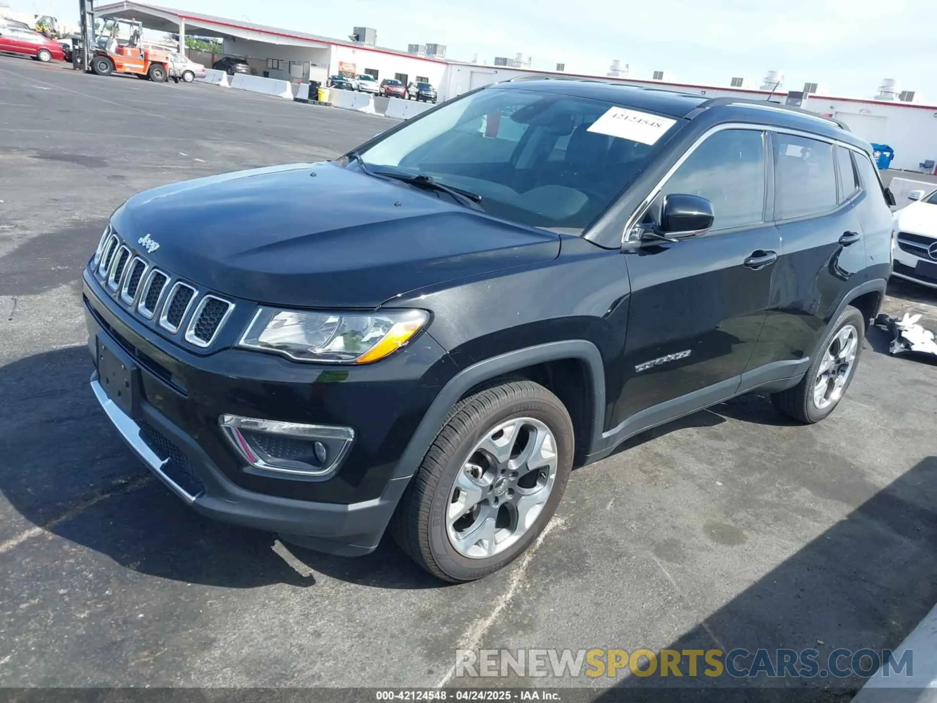 2 fotografías del automóvil dañado 3C4NJDCB7KT596544 JEEP COMPASS 2019
