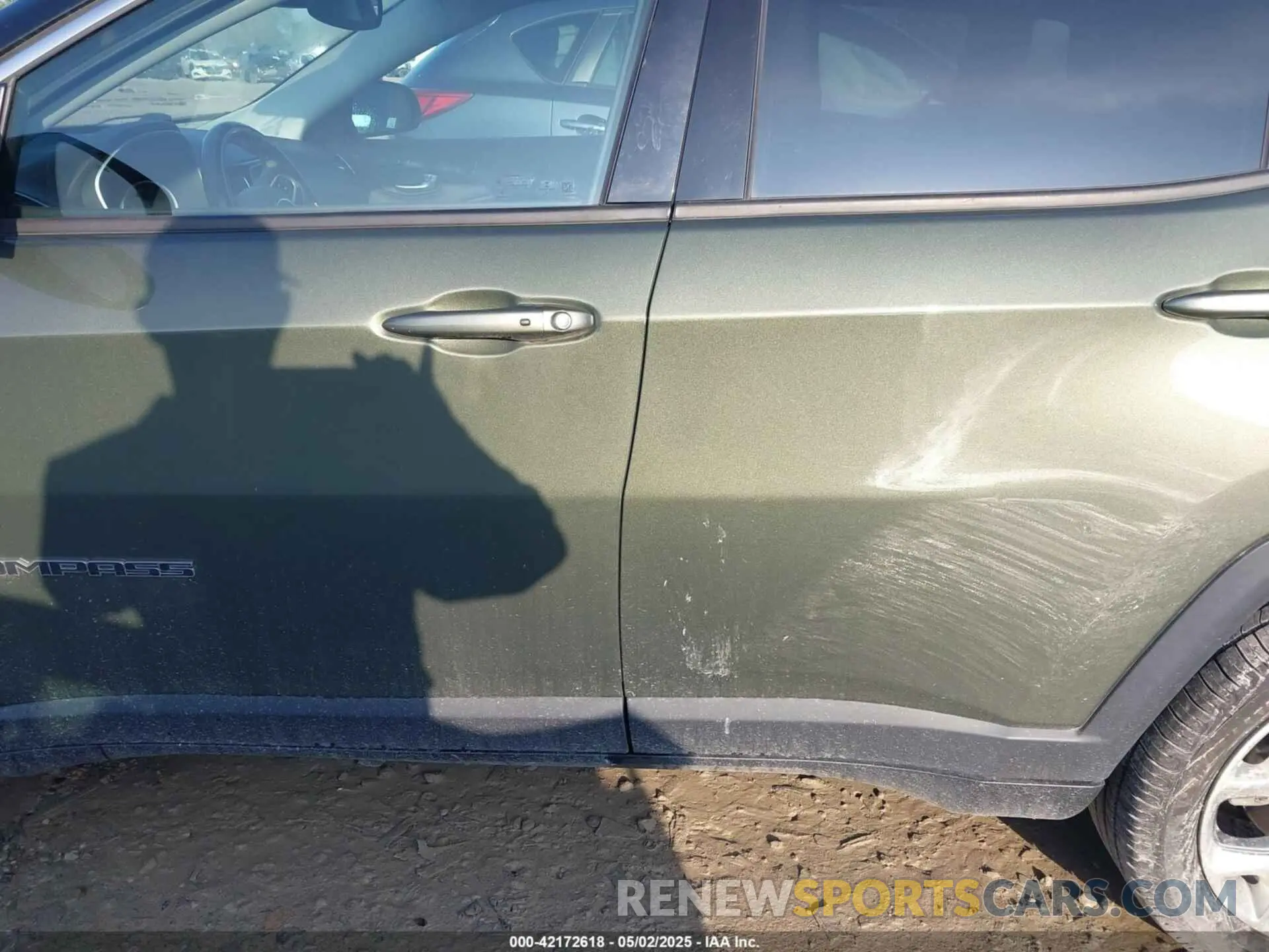 14 fotografías del automóvil dañado 3C4NJDCB7KT646715 JEEP COMPASS 2019