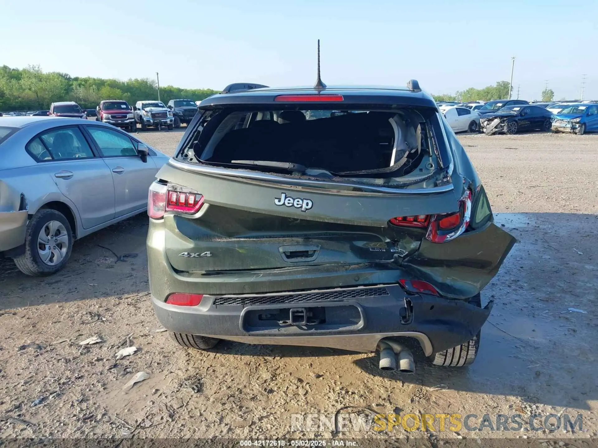16 fotografías del automóvil dañado 3C4NJDCB7KT646715 JEEP COMPASS 2019