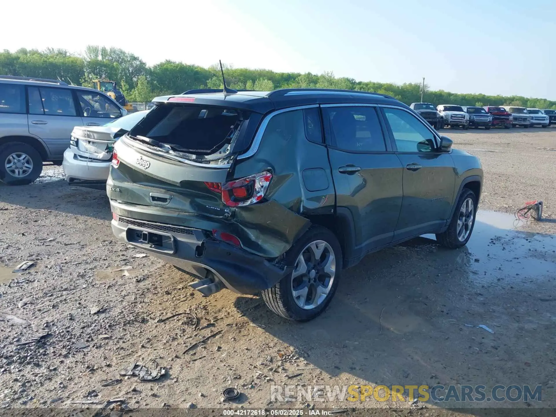 4 fotografías del automóvil dañado 3C4NJDCB7KT646715 JEEP COMPASS 2019