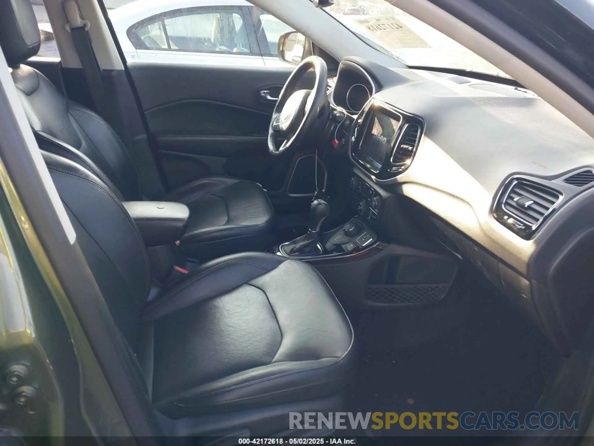 5 fotografías del automóvil dañado 3C4NJDCB7KT646715 JEEP COMPASS 2019