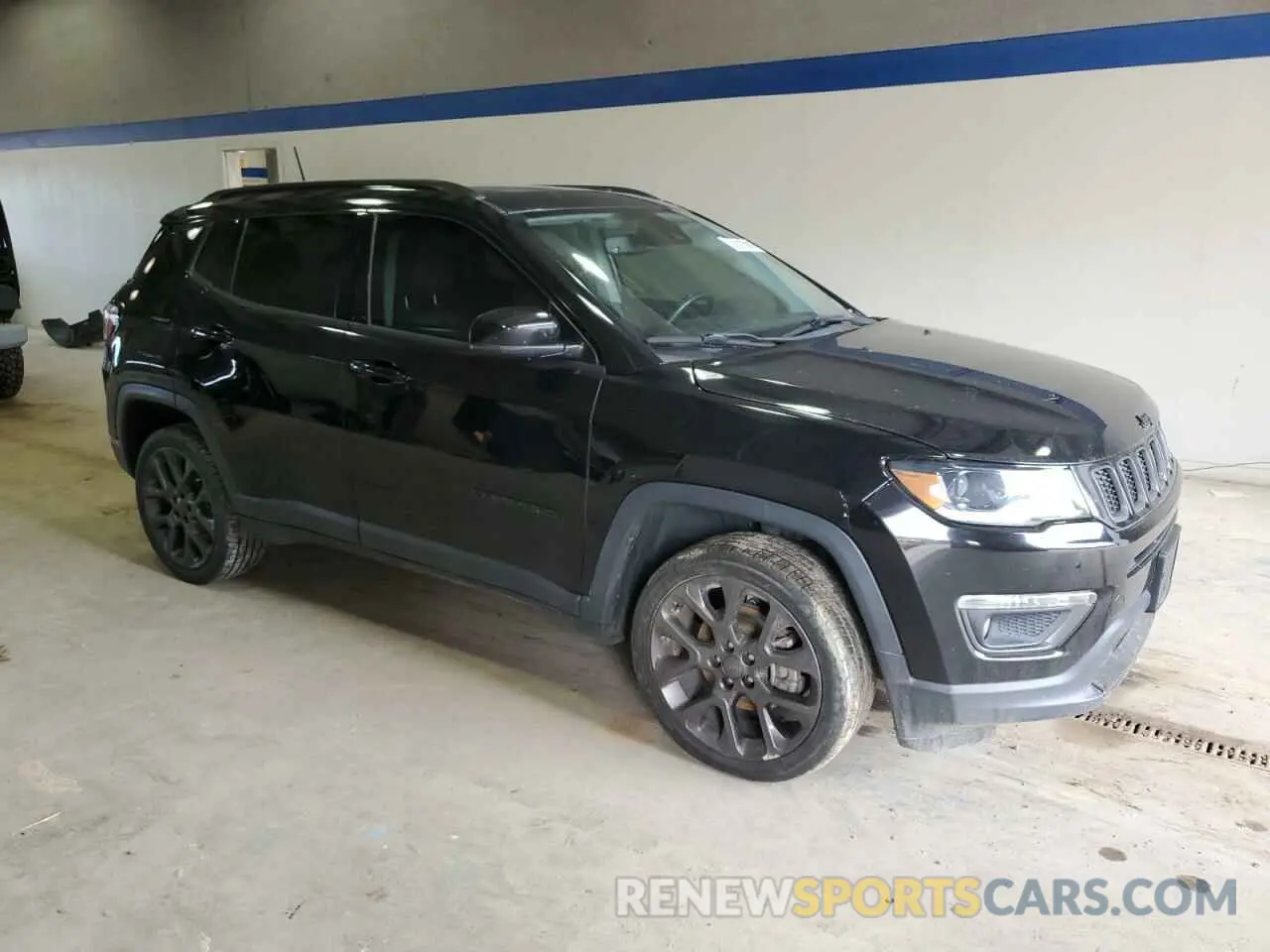 4 fotografías del automóvil dañado 3C4NJDCB7KT713989 JEEP COMPASS 2019