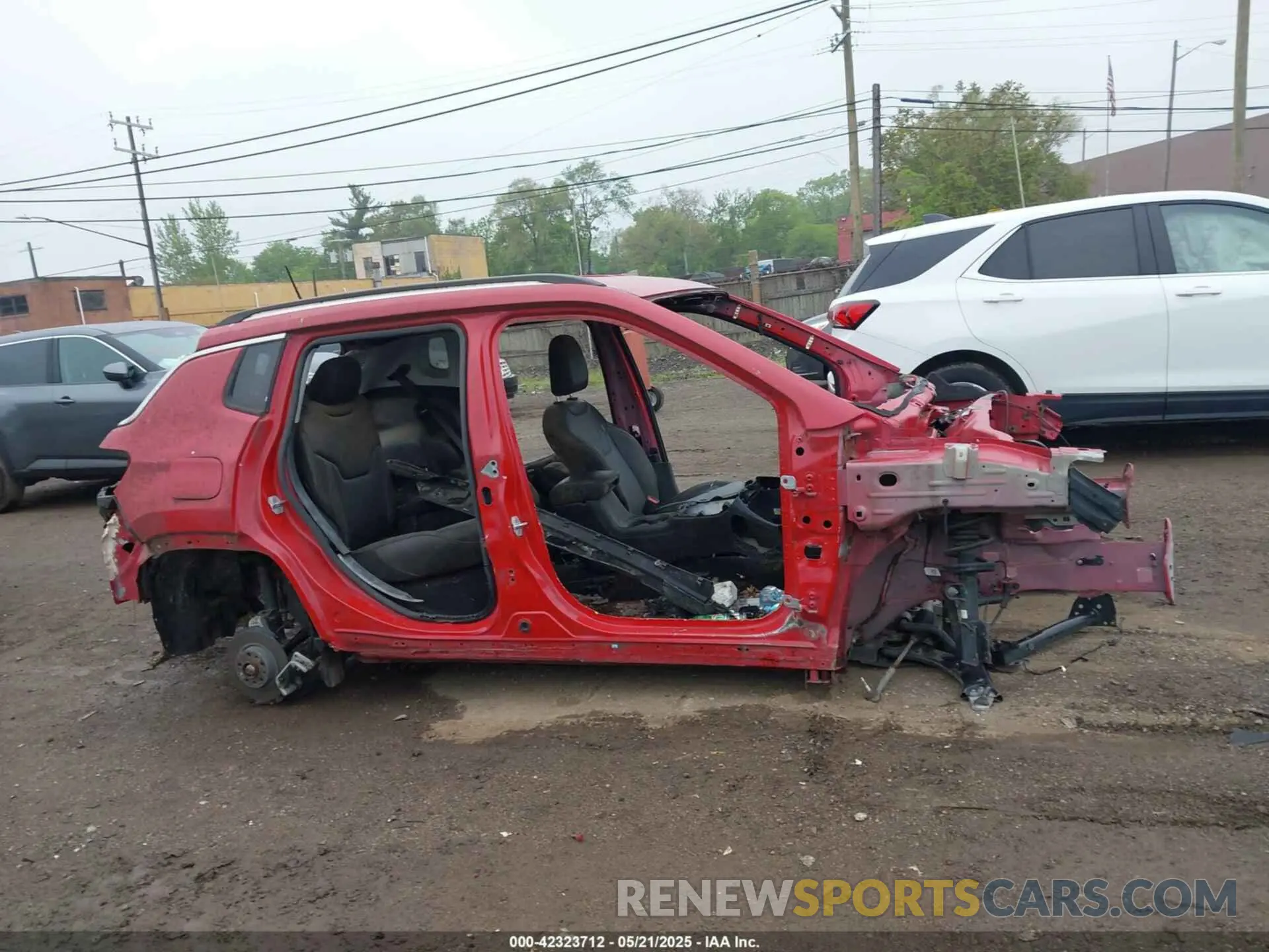 12 fotografías del automóvil dañado 3C4NJDCB7KT791012 JEEP COMPASS 2019
