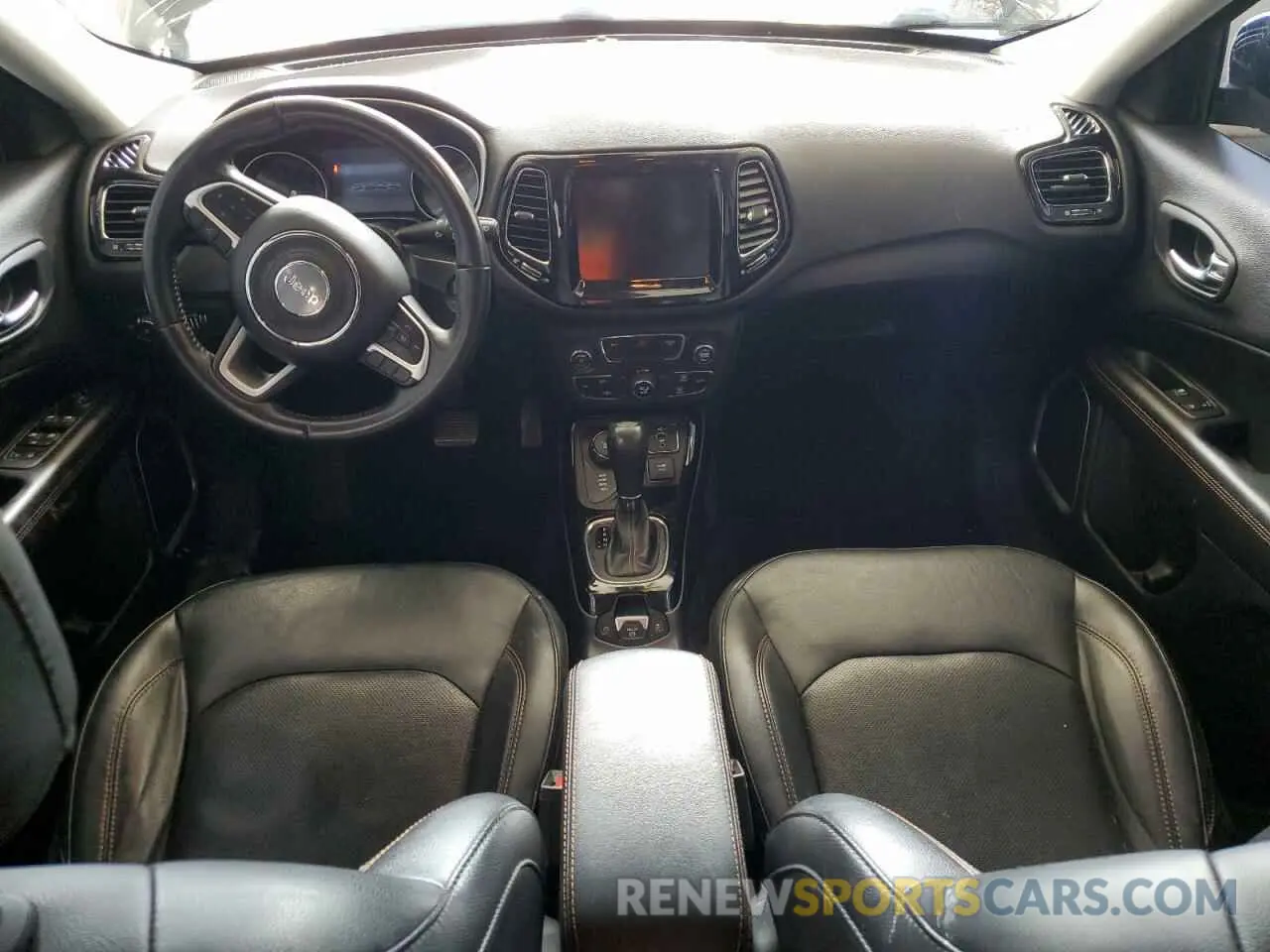 8 fotografías del automóvil dañado 3C4NJDCB7KT842685 JEEP COMPASS 2019