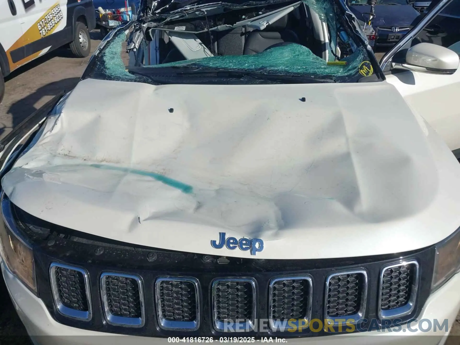 10 fotografías del automóvil dañado 3C4NJDCB8KT594382 JEEP COMPASS 2019