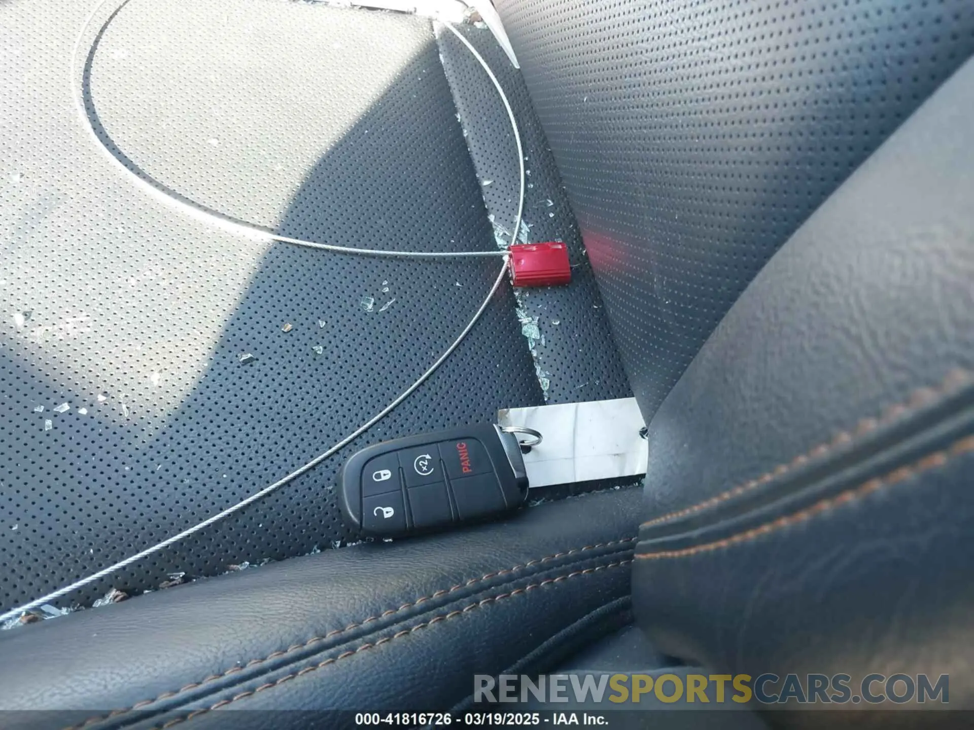 11 fotografías del automóvil dañado 3C4NJDCB8KT594382 JEEP COMPASS 2019