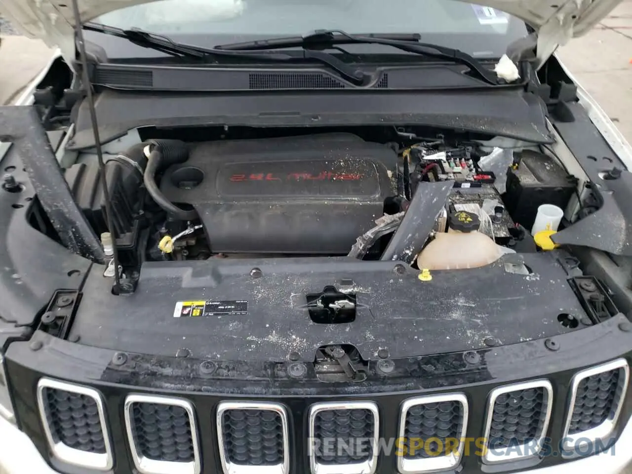 12 fotografías del automóvil dañado 3C4NJDCB8KT654256 JEEP COMPASS 2019