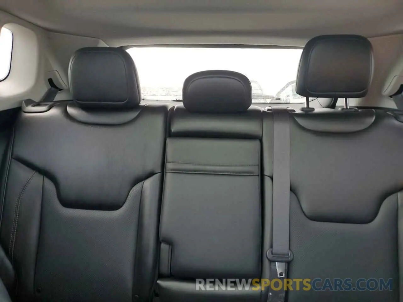 10 fotografías del automóvil dañado 3C4NJDCB8KT661384 JEEP COMPASS 2019