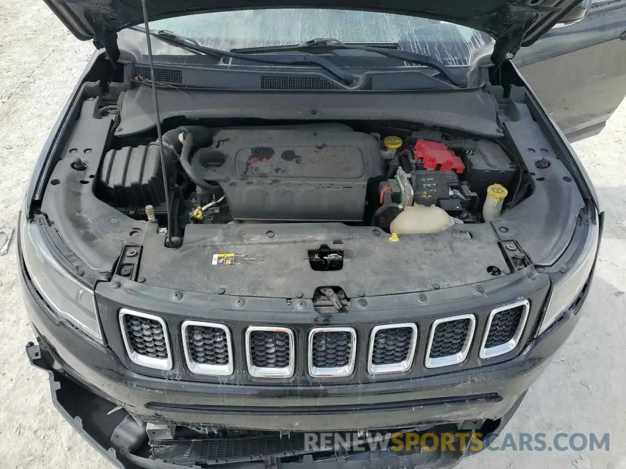 12 fotografías del automóvil dañado 3C4NJDCB8KT661384 JEEP COMPASS 2019