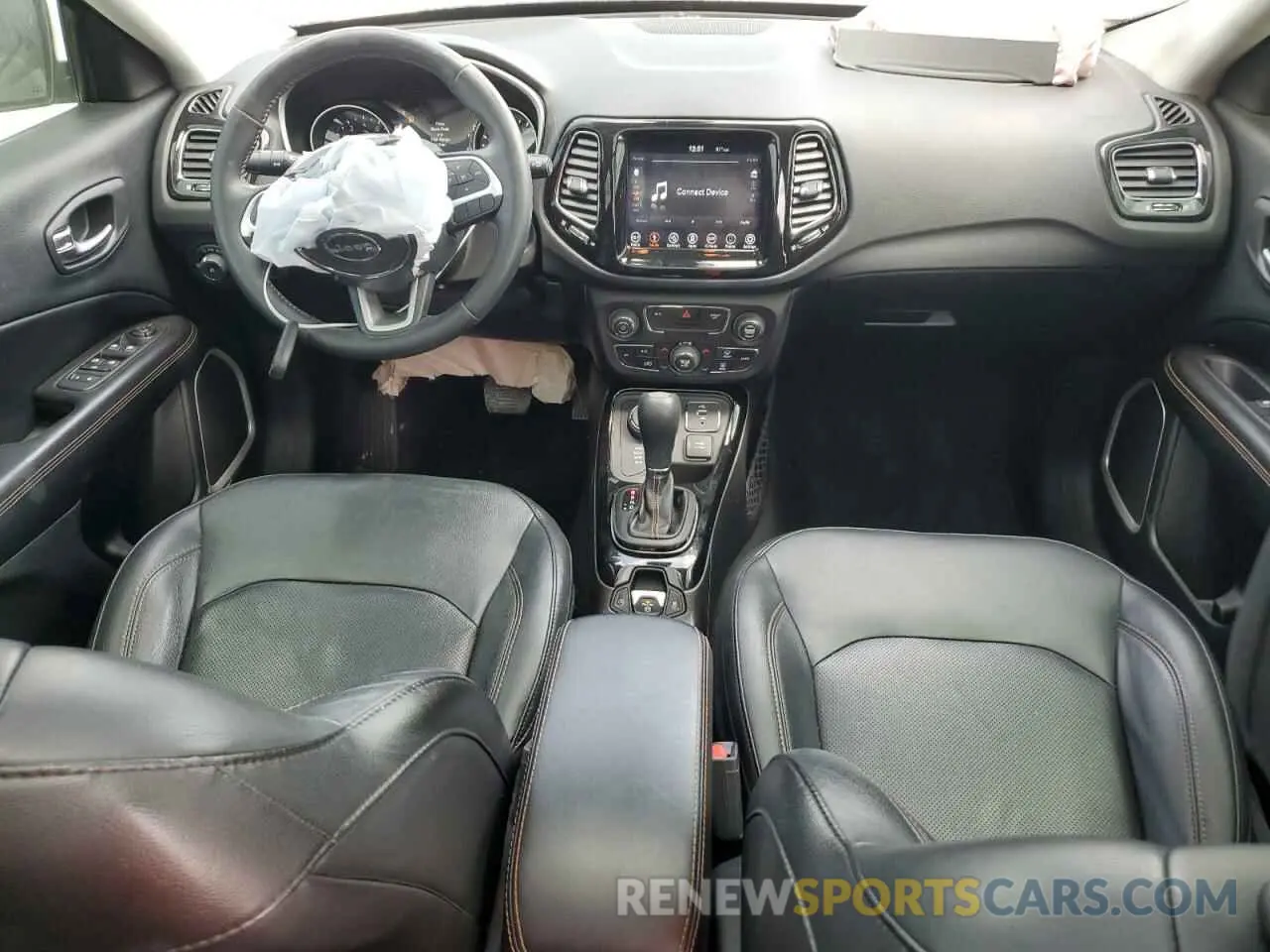 8 fotografías del automóvil dañado 3C4NJDCB8KT661384 JEEP COMPASS 2019