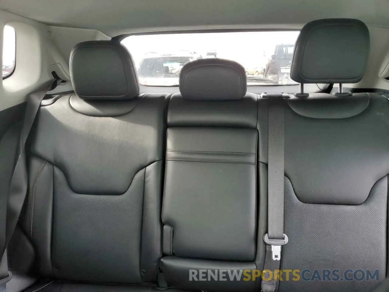 10 fotografías del automóvil dañado 3C4NJDCB9KT741728 JEEP COMPASS 2019
