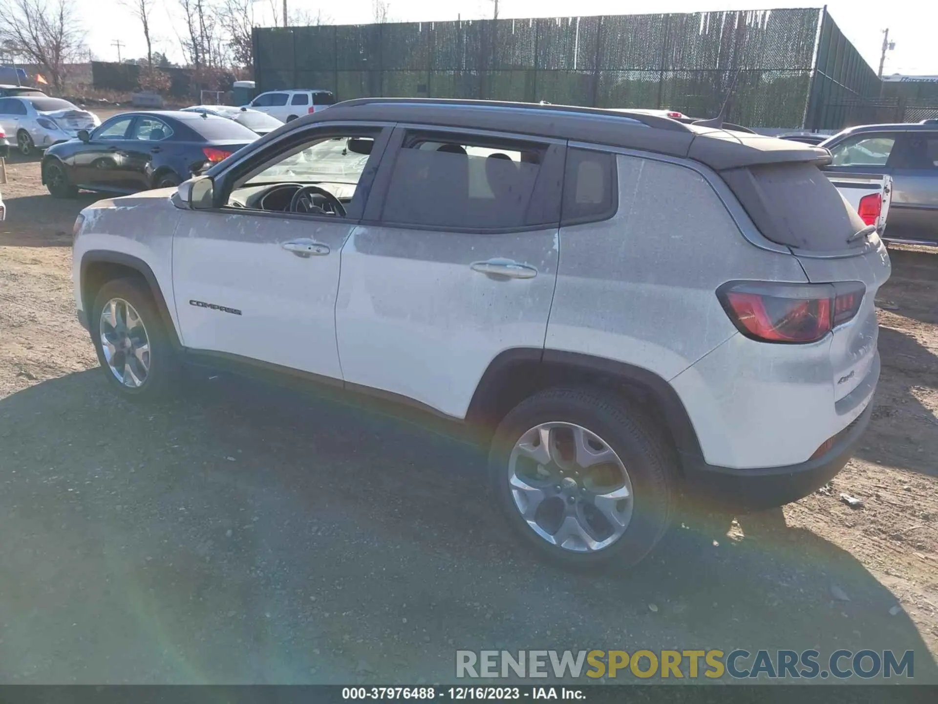 3 fotografías del automóvil dañado 3C4NJDCB9KT800583 JEEP COMPASS 2019