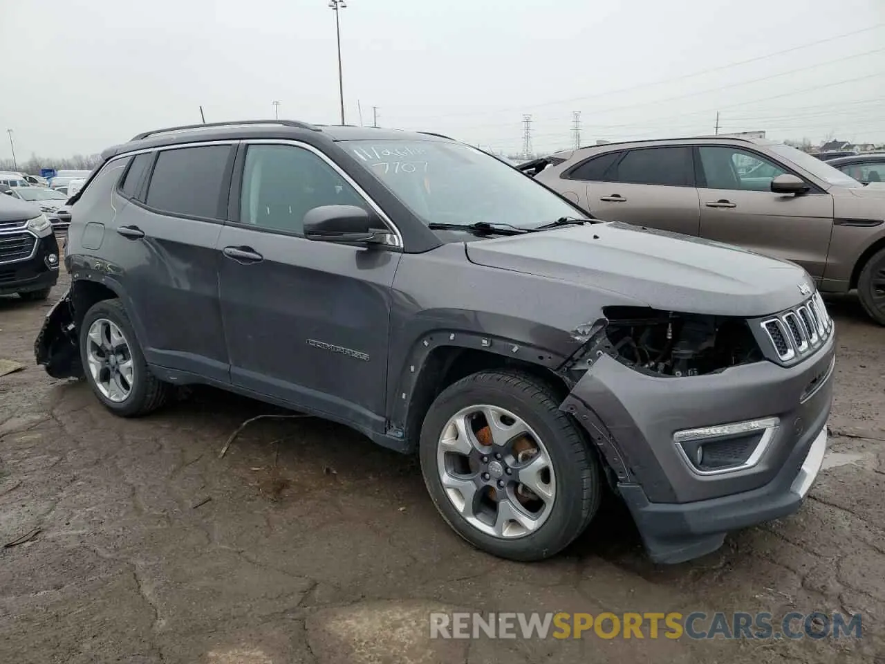 4 fotografías del automóvil dañado 3C4NJDCB9KT817707 JEEP COMPASS 2019