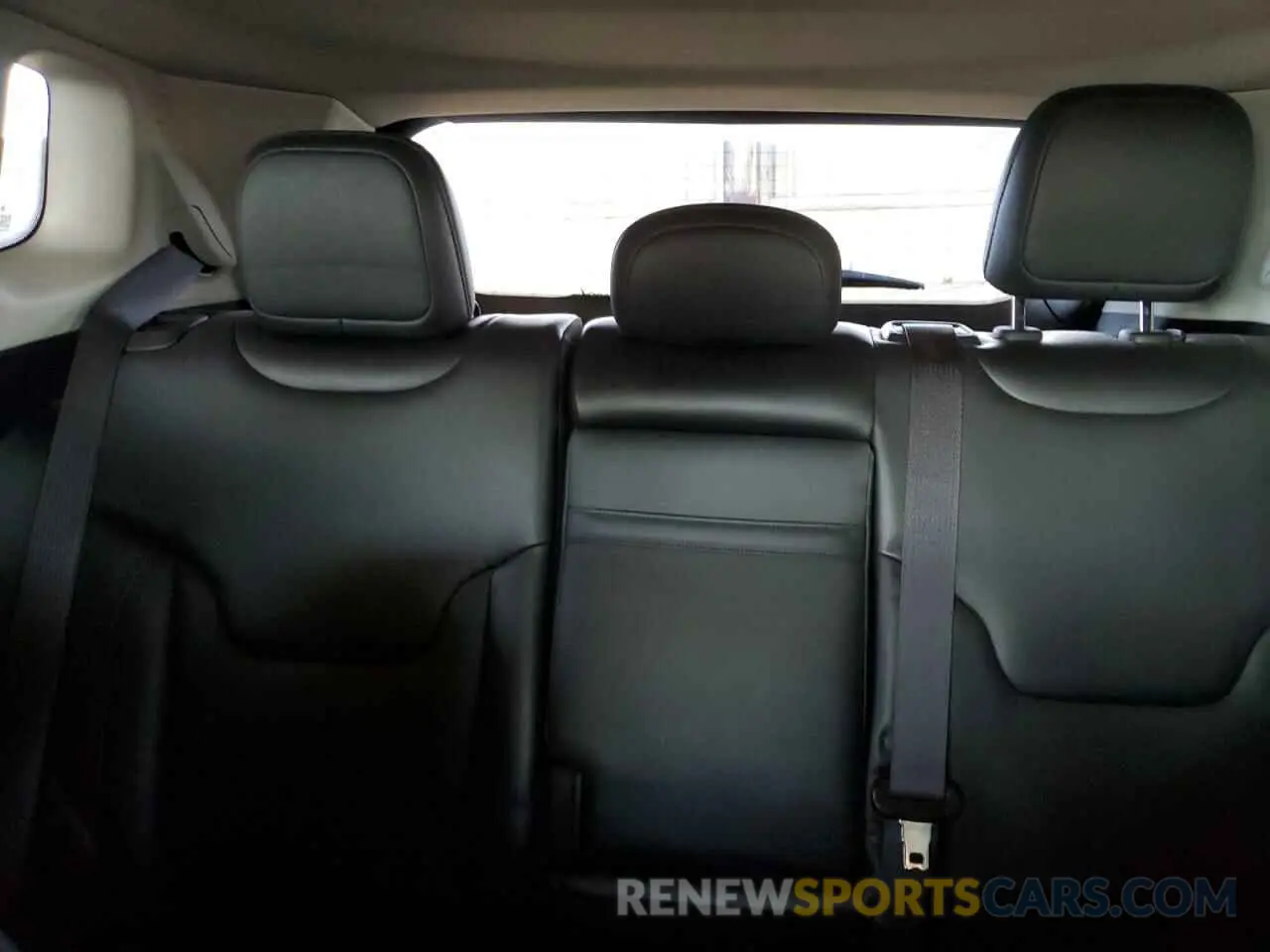 10 fotografías del automóvil dañado 3C4NJDCB9KT827623 JEEP COMPASS 2019