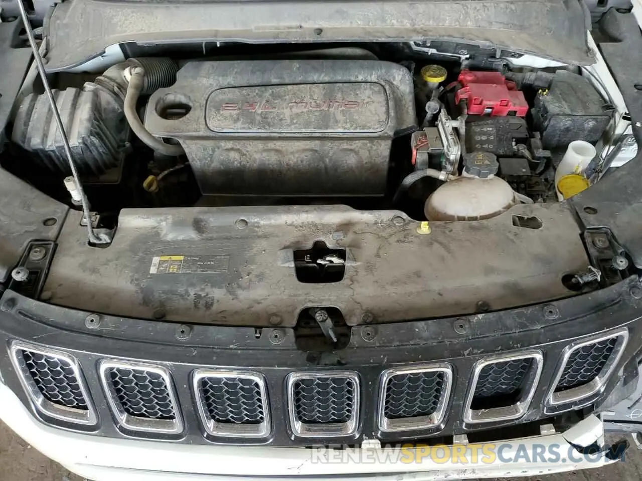 12 fotografías del automóvil dañado 3C4NJDCB9KT827623 JEEP COMPASS 2019