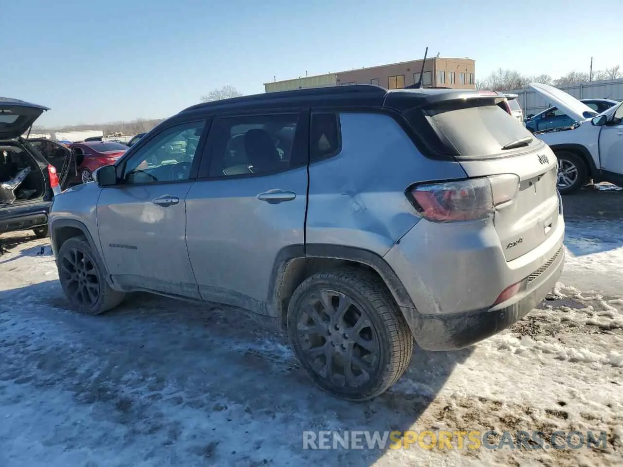 2 fotografías del automóvil dañado 3C4NJDCBXKT745237 JEEP COMPASS 2019