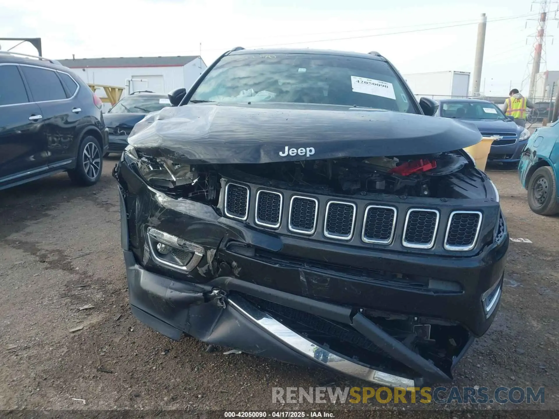 6 fotografías del automóvil dañado 3C4NJDCBXKT812466 JEEP COMPASS 2019
