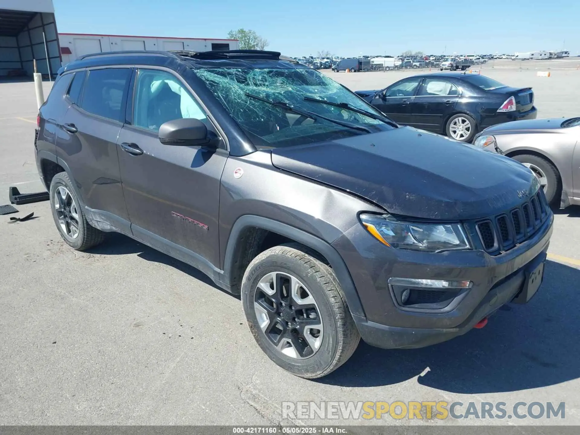 1 fotografías del automóvil dañado 3C4NJDDB0KT619337 JEEP COMPASS 2019