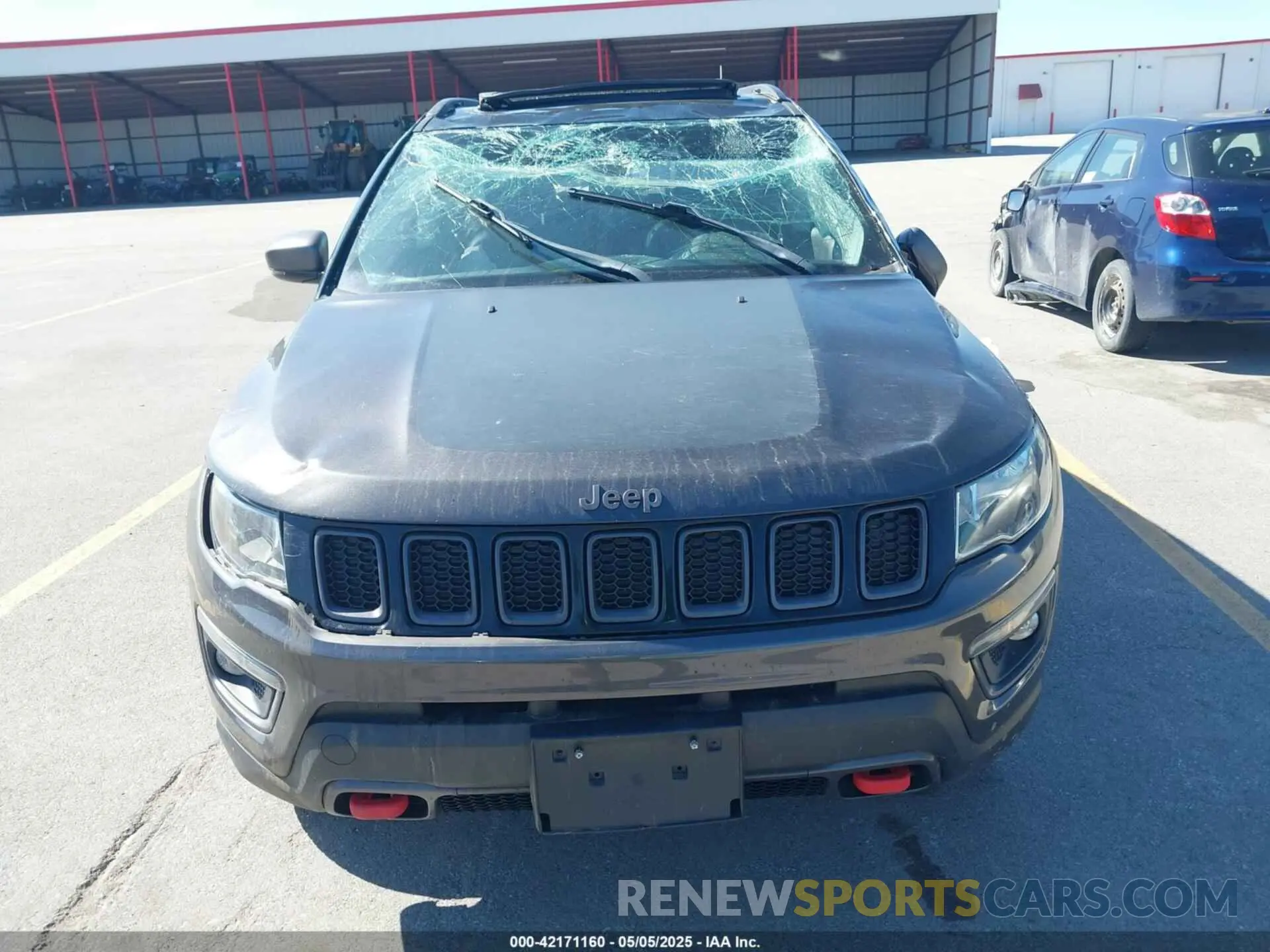 12 fotografías del automóvil dañado 3C4NJDDB0KT619337 JEEP COMPASS 2019