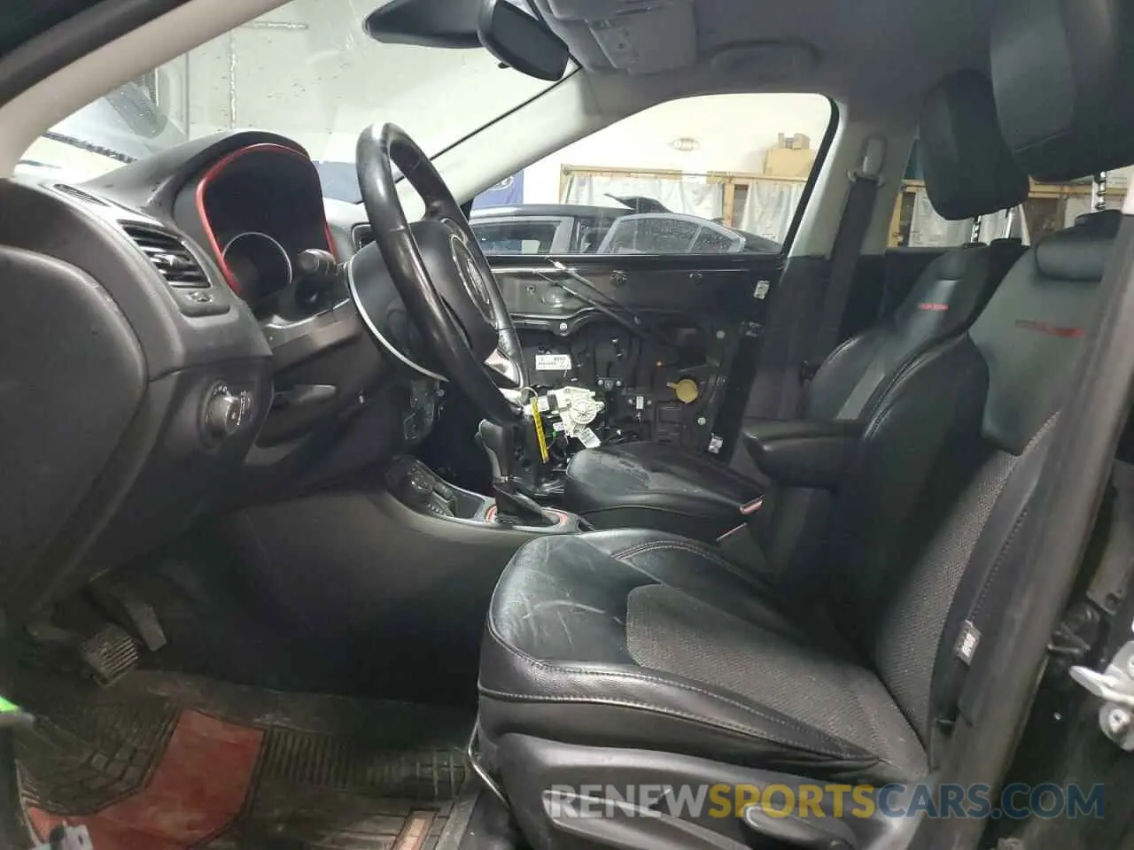7 fotografías del automóvil dañado 3C4NJDDB1KT660608 JEEP COMPASS 2019