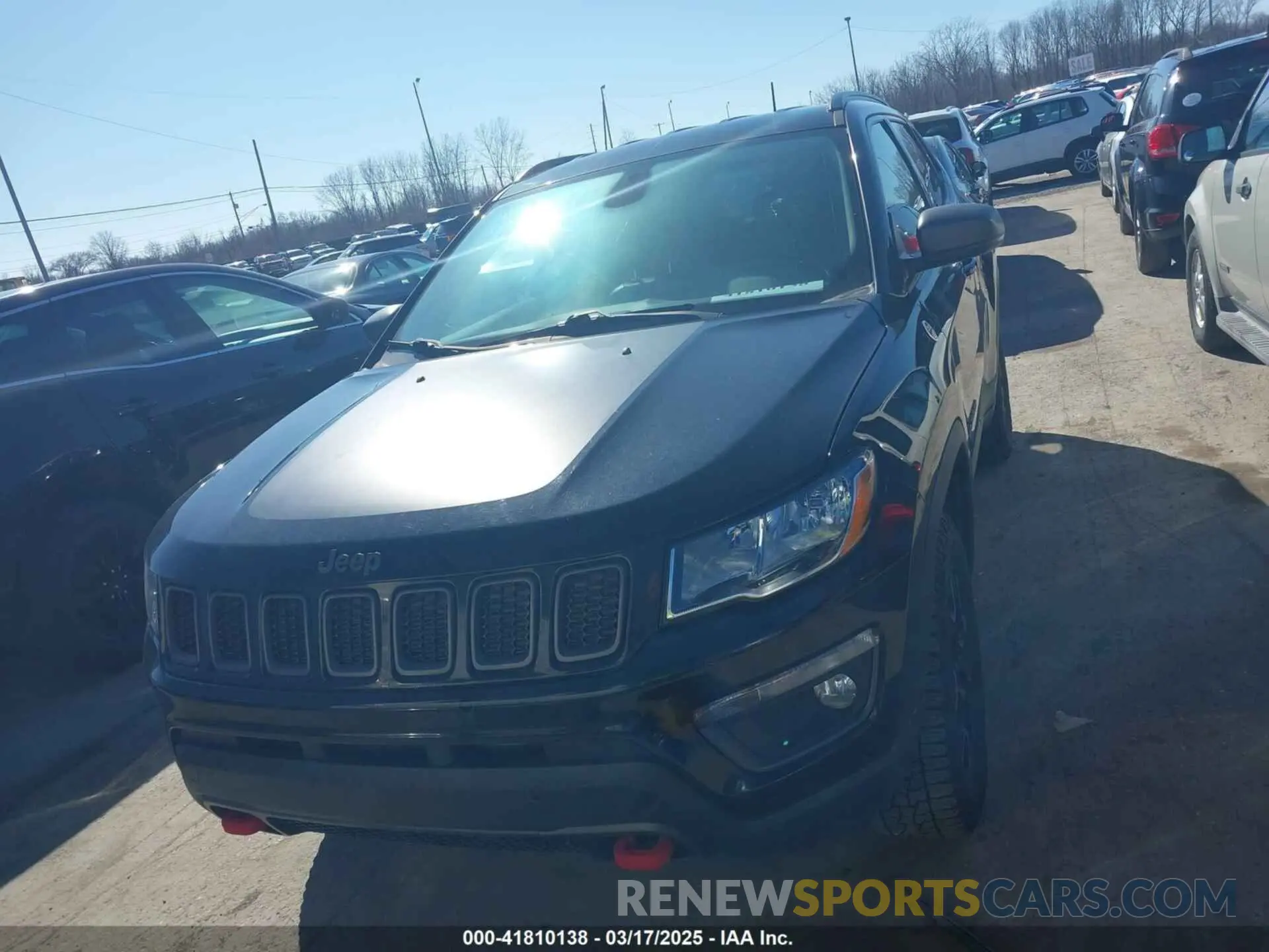 12 fotografías del automóvil dañado 3C4NJDDB1KT671642 JEEP COMPASS 2019