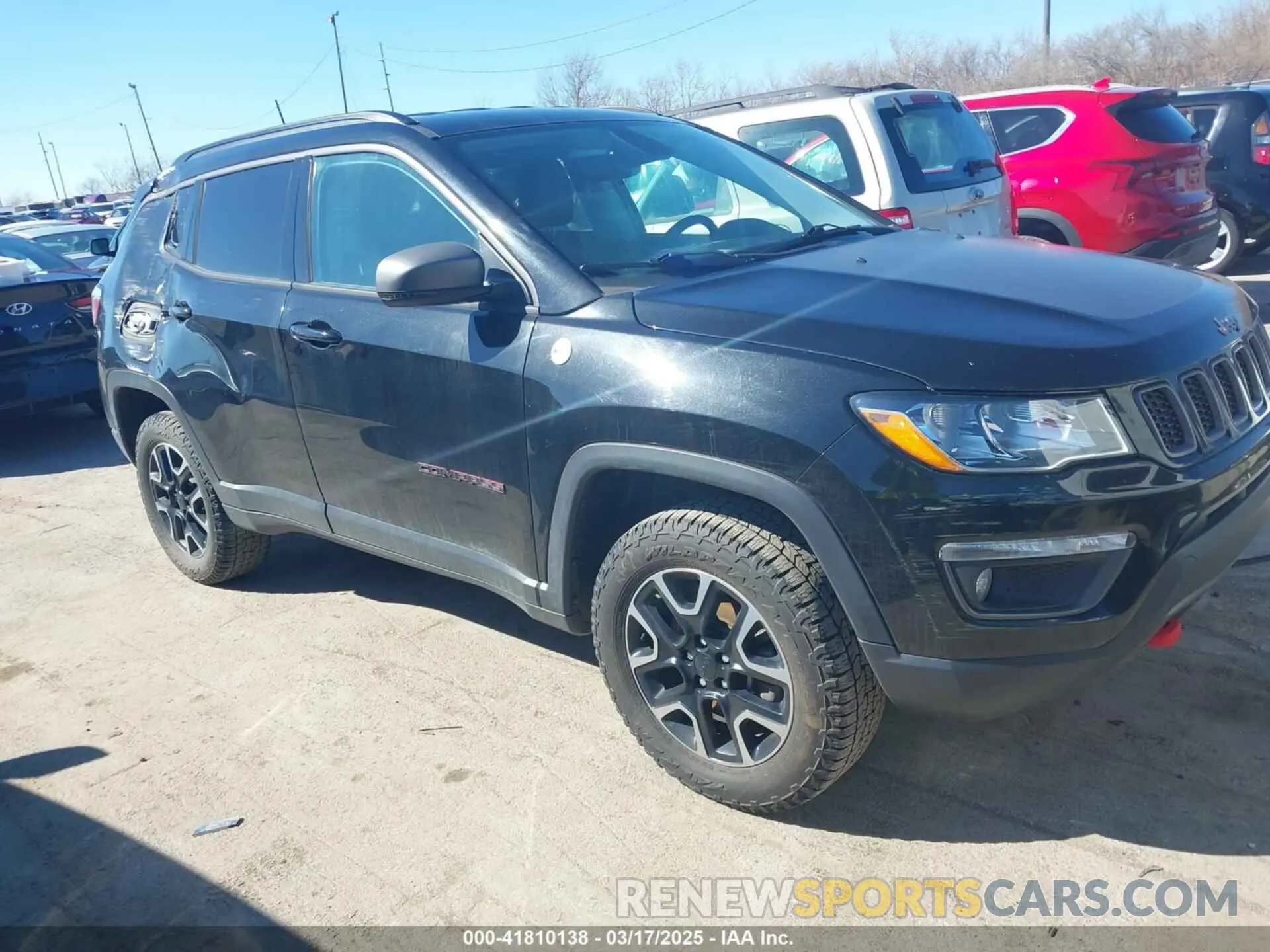 13 fotografías del automóvil dañado 3C4NJDDB1KT671642 JEEP COMPASS 2019