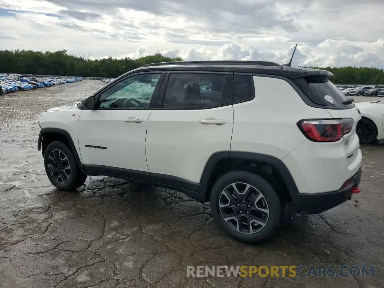 2 fotografías del automóvil dañado 3C4NJDDB3KT594983 JEEP COMPASS 2019