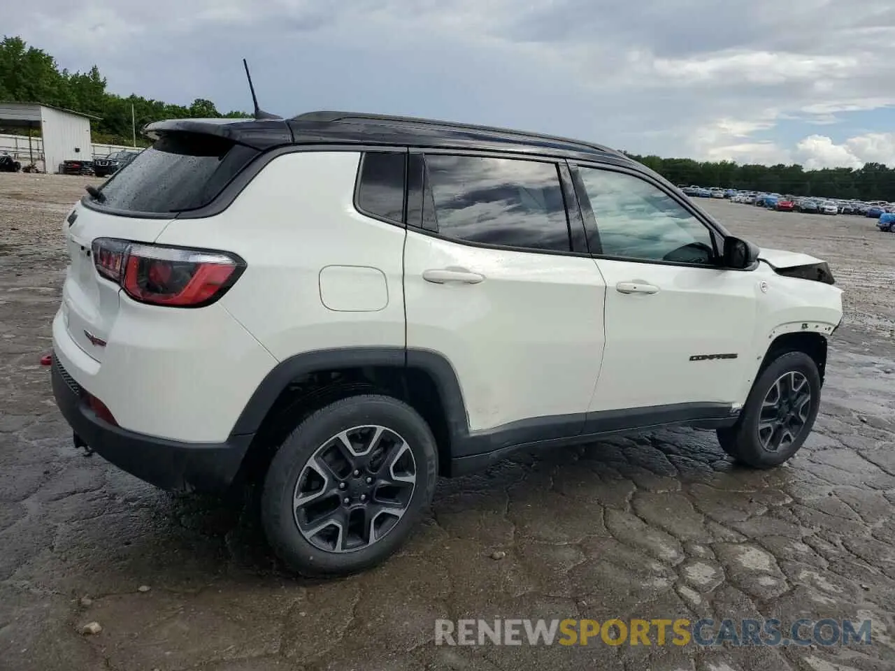 3 fotografías del automóvil dañado 3C4NJDDB3KT594983 JEEP COMPASS 2019