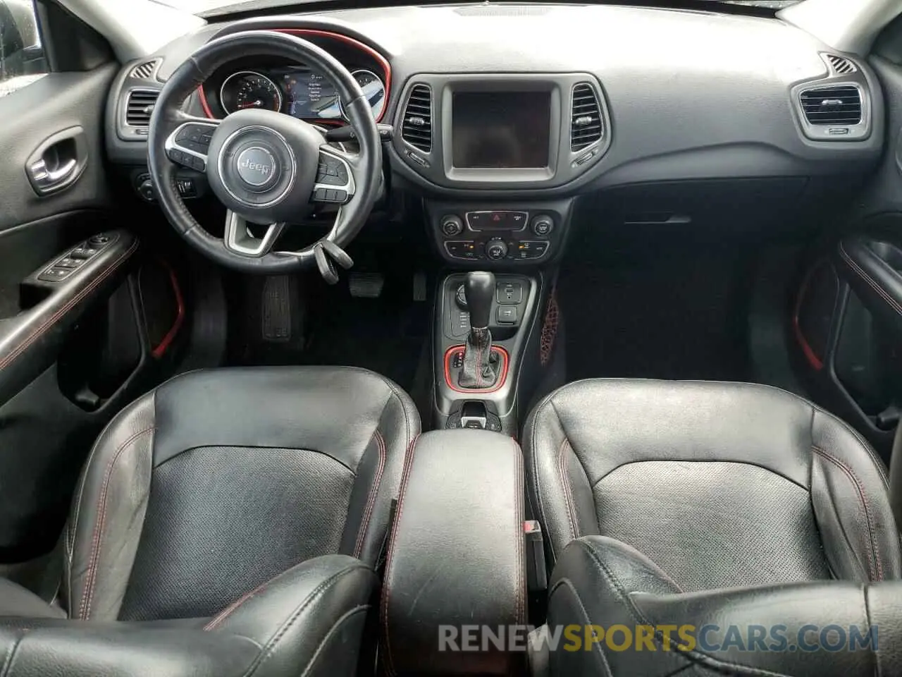 8 fotografías del automóvil dañado 3C4NJDDB3KT594983 JEEP COMPASS 2019