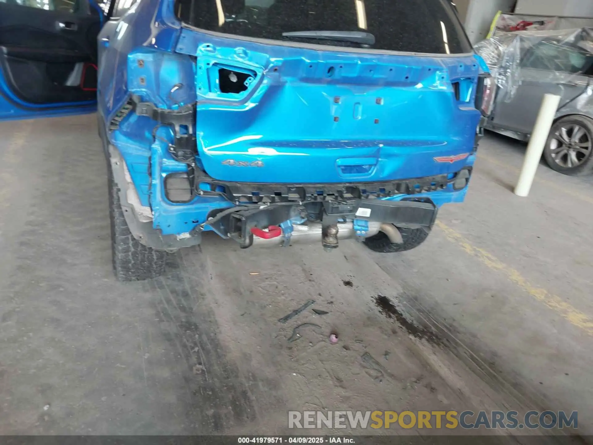 6 fotografías del automóvil dañado 3C4NJDDB4KT630356 JEEP COMPASS 2019