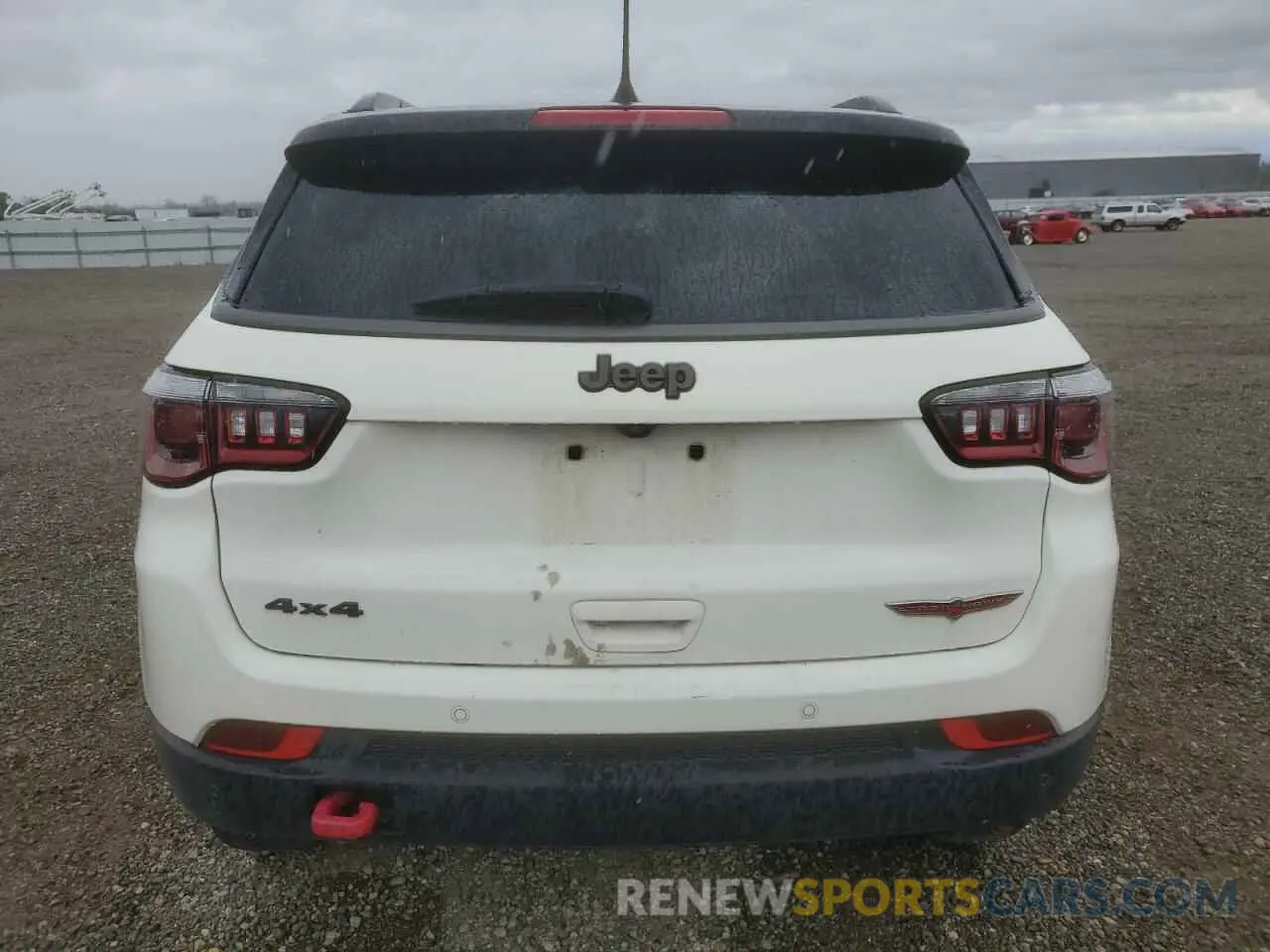 6 fotografías del automóvil dañado 3C4NJDDB4KT790351 JEEP COMPASS 2019