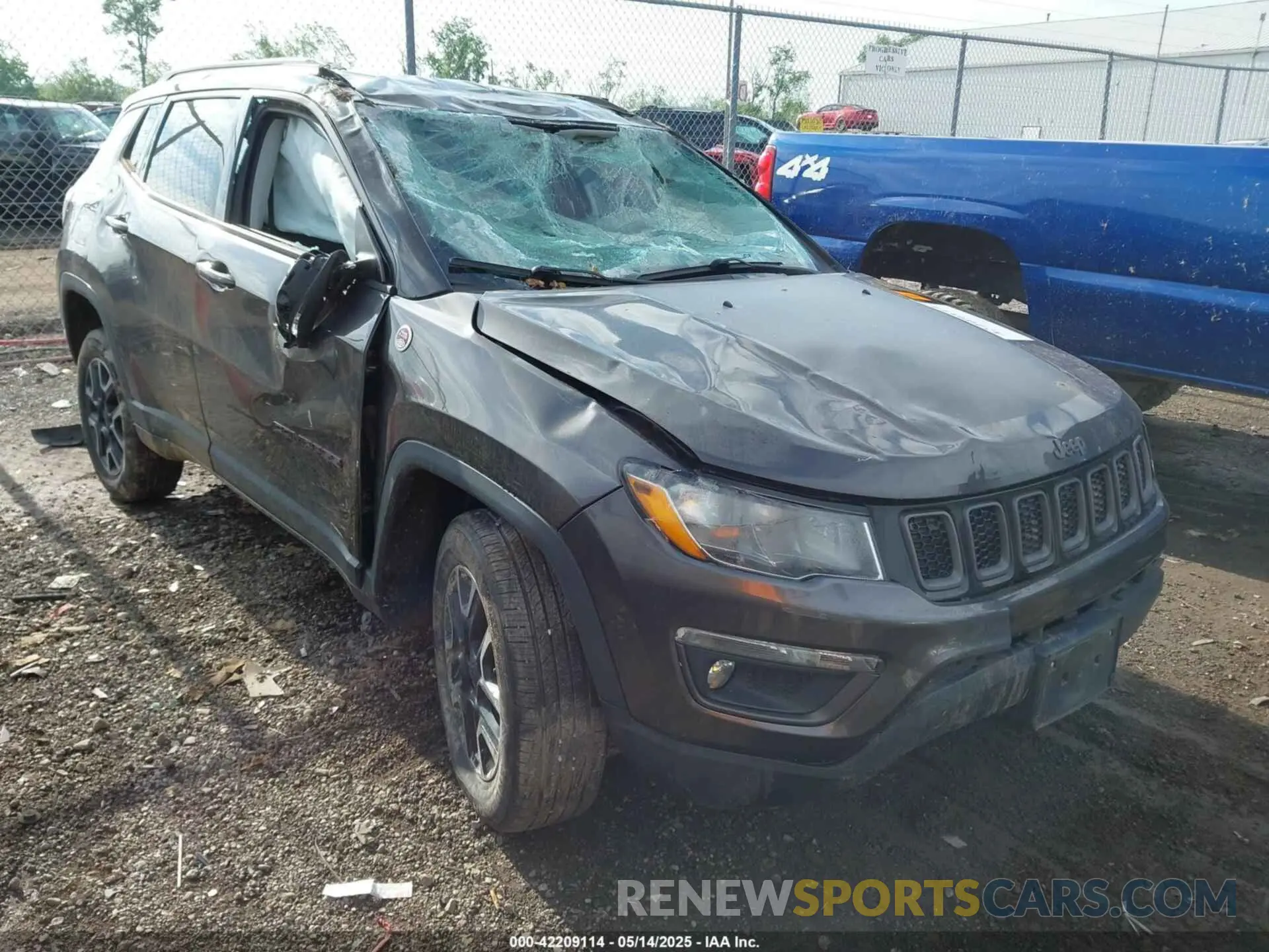 1 fotografías del automóvil dañado 3C4NJDDB5KT722107 JEEP COMPASS 2019