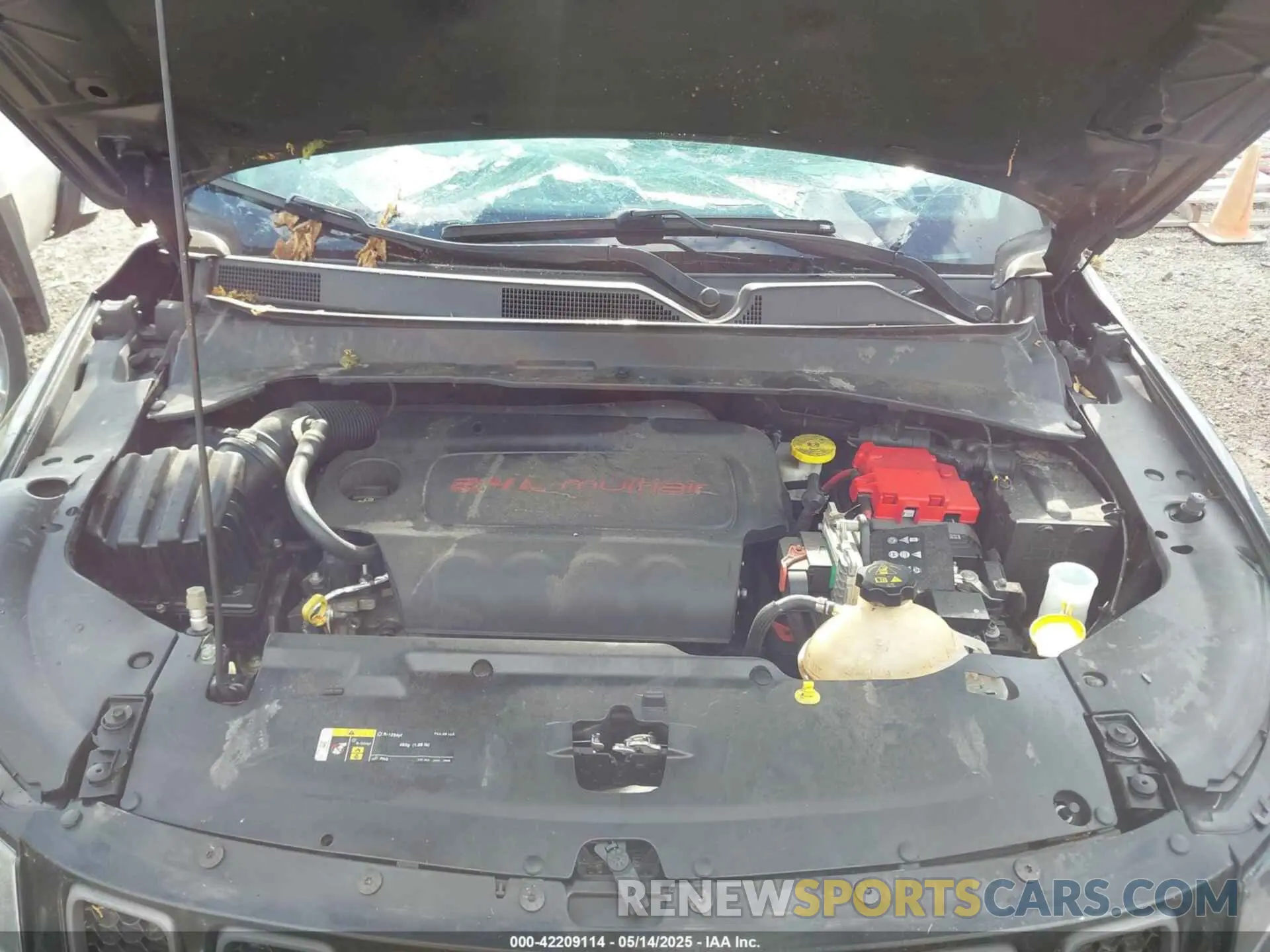 10 fotografías del automóvil dañado 3C4NJDDB5KT722107 JEEP COMPASS 2019