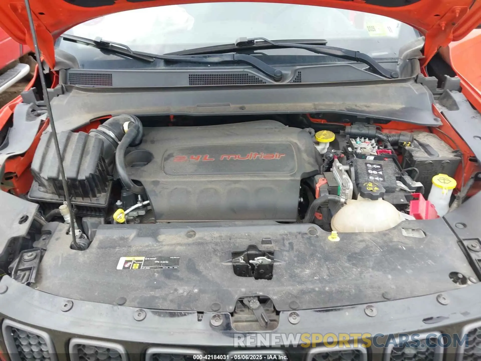 10 fotografías del automóvil dañado 3C4NJDDB5KT754054 JEEP COMPASS 2019