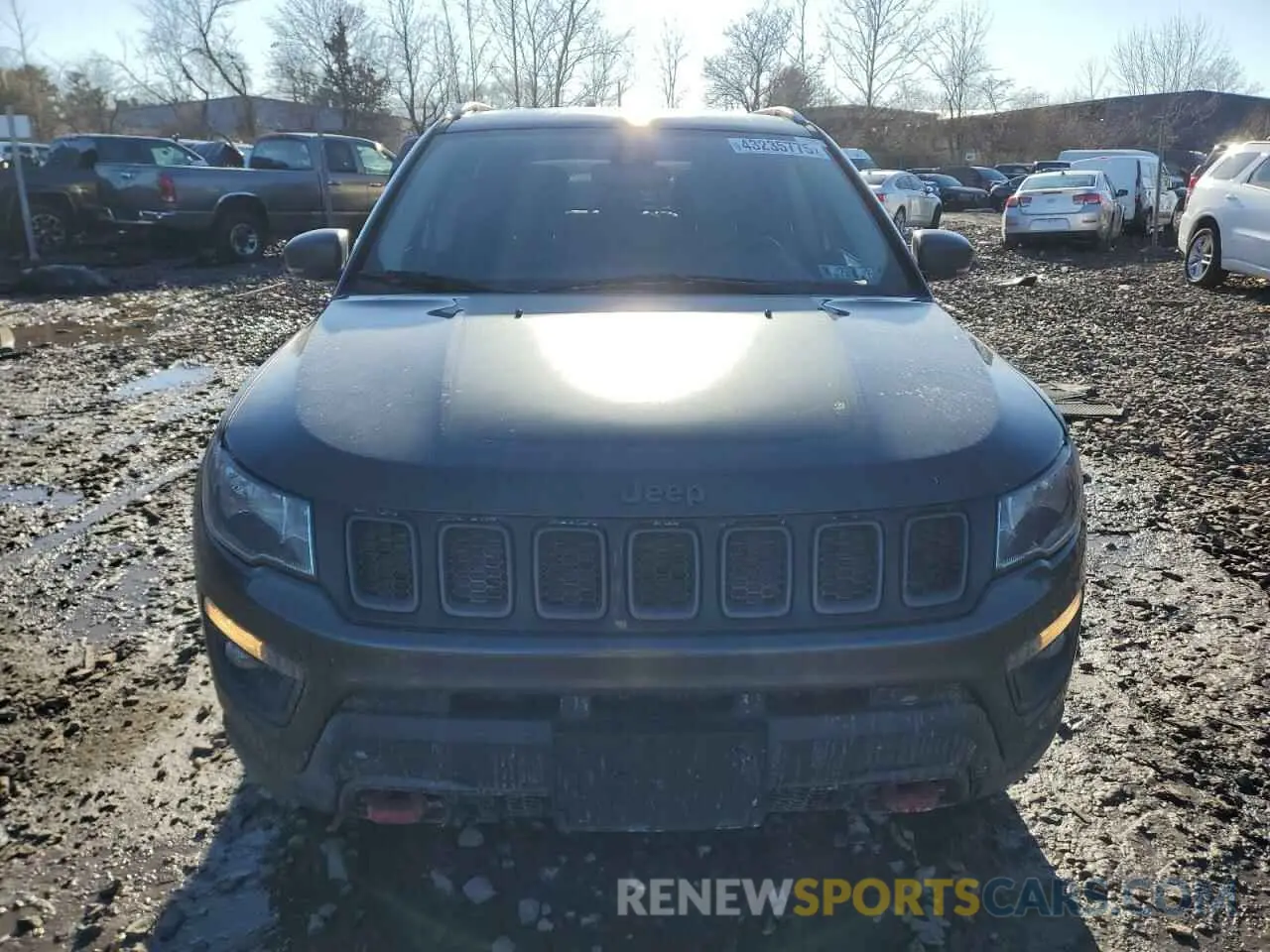 5 fotografías del automóvil dañado 3C4NJDDB5KT775860 JEEP COMPASS 2019