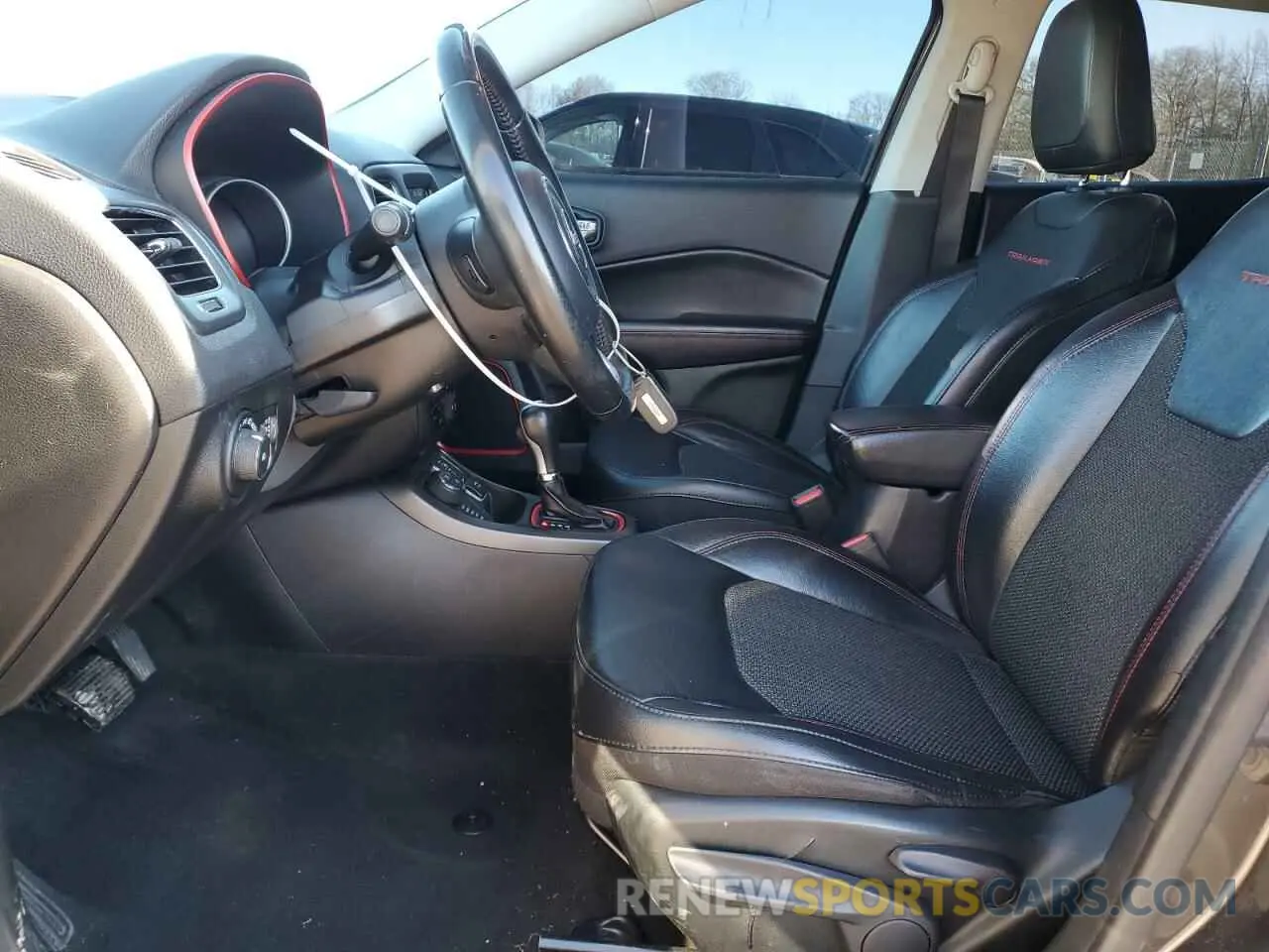 7 fotografías del automóvil dañado 3C4NJDDB5KT775860 JEEP COMPASS 2019