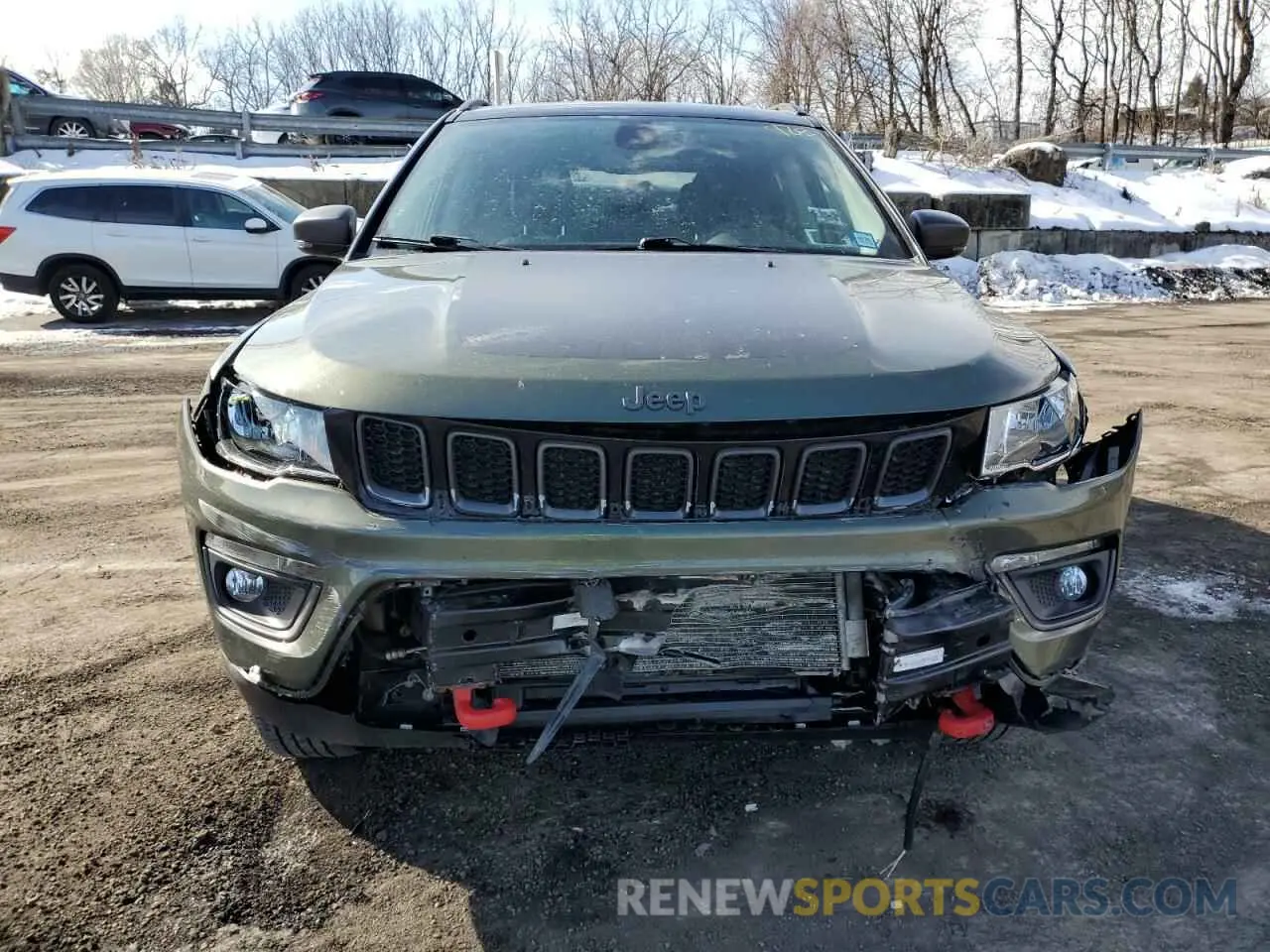 5 fotografías del automóvil dañado 3C4NJDDB5KT799866 JEEP COMPASS 2019