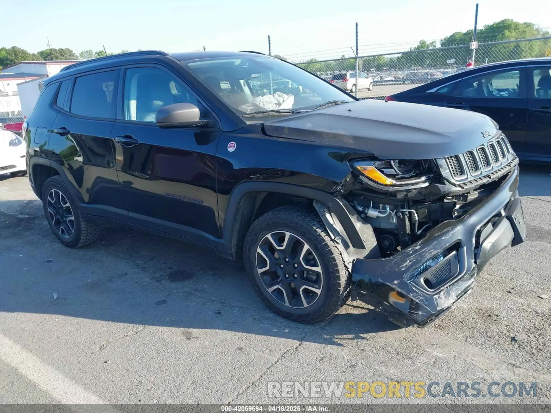 1 fotografías del automóvil dañado 3C4NJDDB5KT800515 JEEP COMPASS 2019