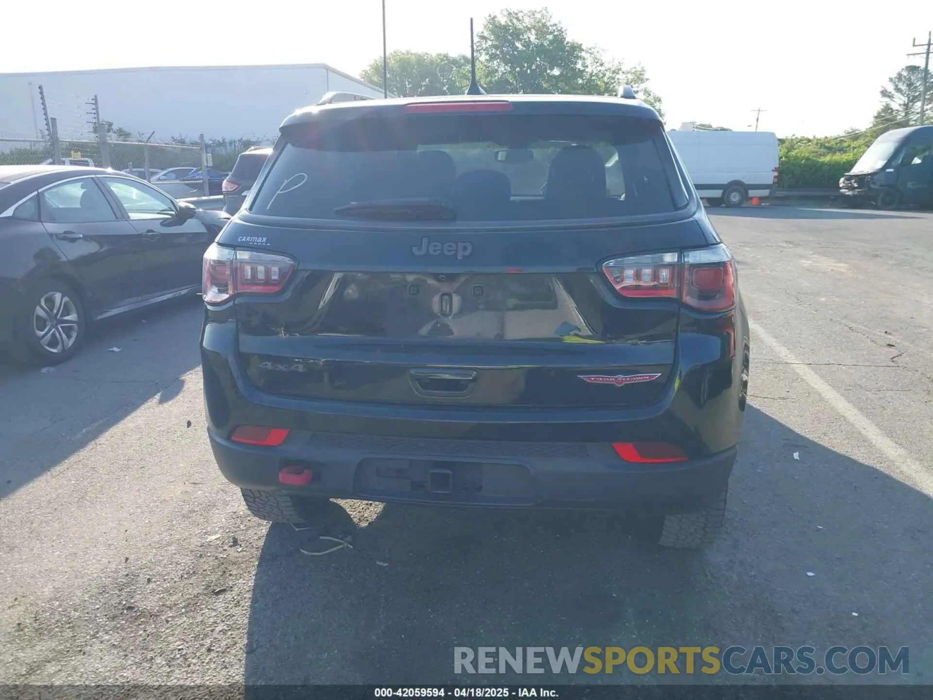 16 fotografías del automóvil dañado 3C4NJDDB5KT800515 JEEP COMPASS 2019