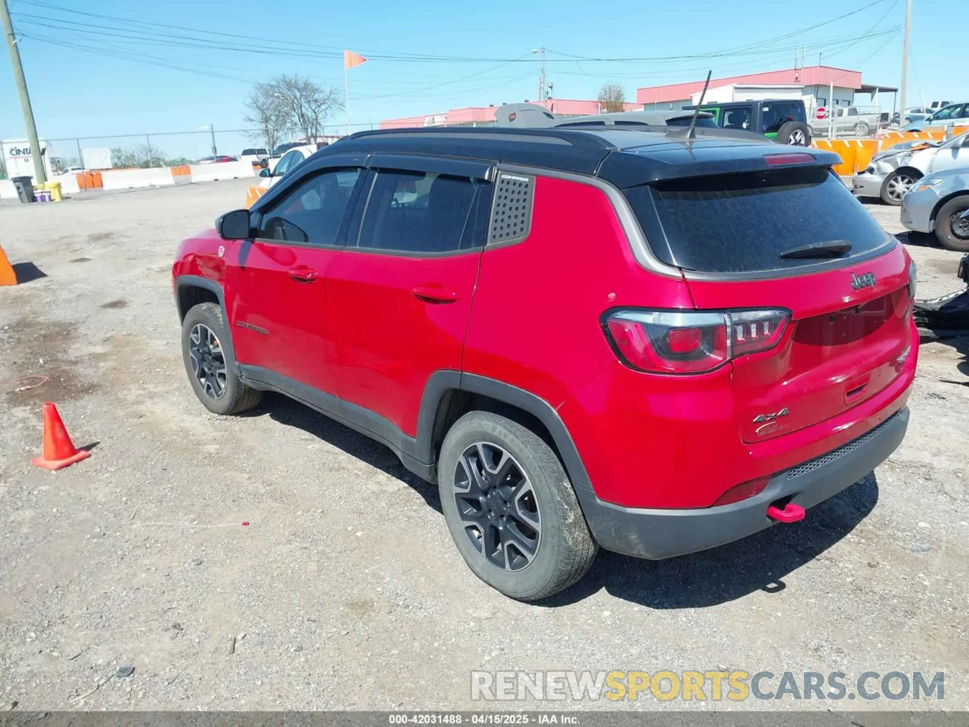 3 fotografías del automóvil dañado 3C4NJDDB7KT681947 JEEP COMPASS 2019