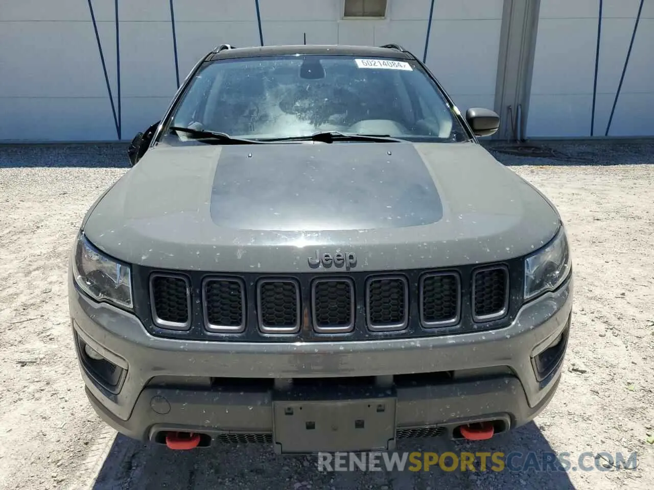 5 fotografías del automóvil dañado 3C4NJDDB8KT714485 JEEP COMPASS 2019