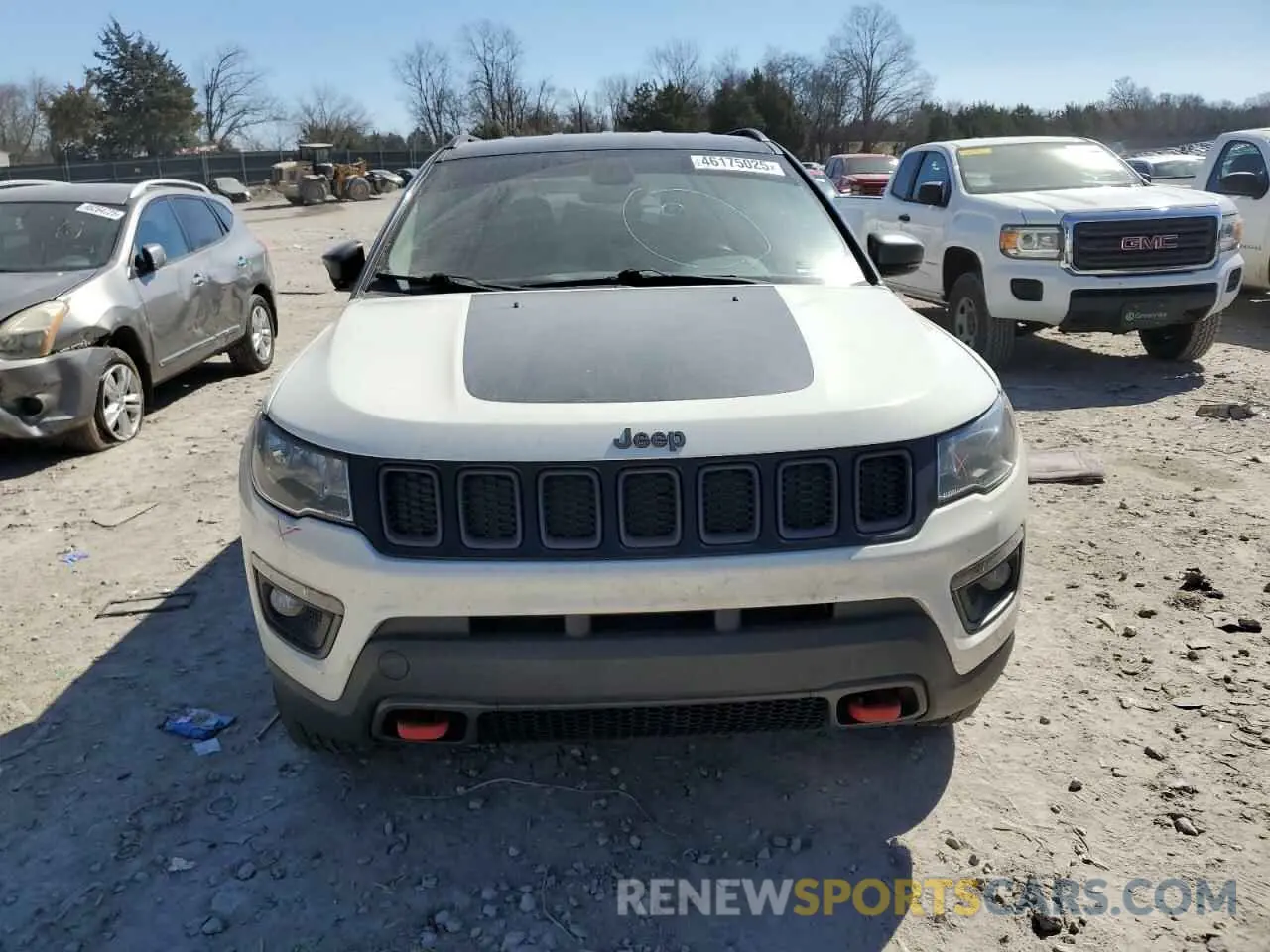 5 fotografías del automóvil dañado 3C4NJDDB8KT721453 JEEP COMPASS 2019