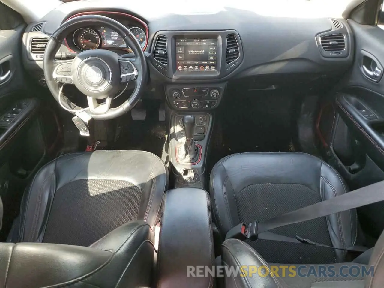 8 fotografías del automóvil dañado 3C4NJDDB8KT721453 JEEP COMPASS 2019